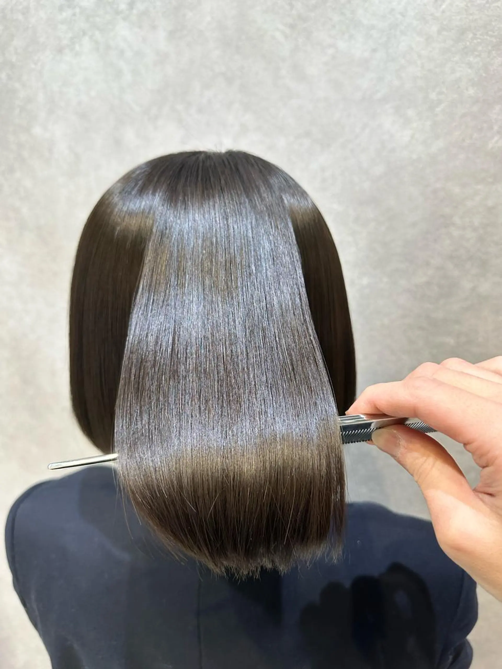 ミディアム 🔸縮毛矯正/髪質 改善カラー石崎🔸のヘアスタイル