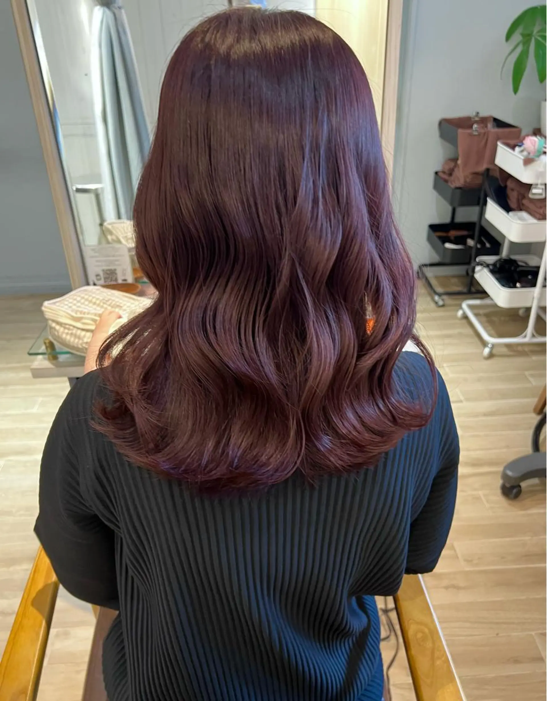 ミディアム カラー 【韓国艶カラー🎀】 添田 菜摘のヘアスタイル