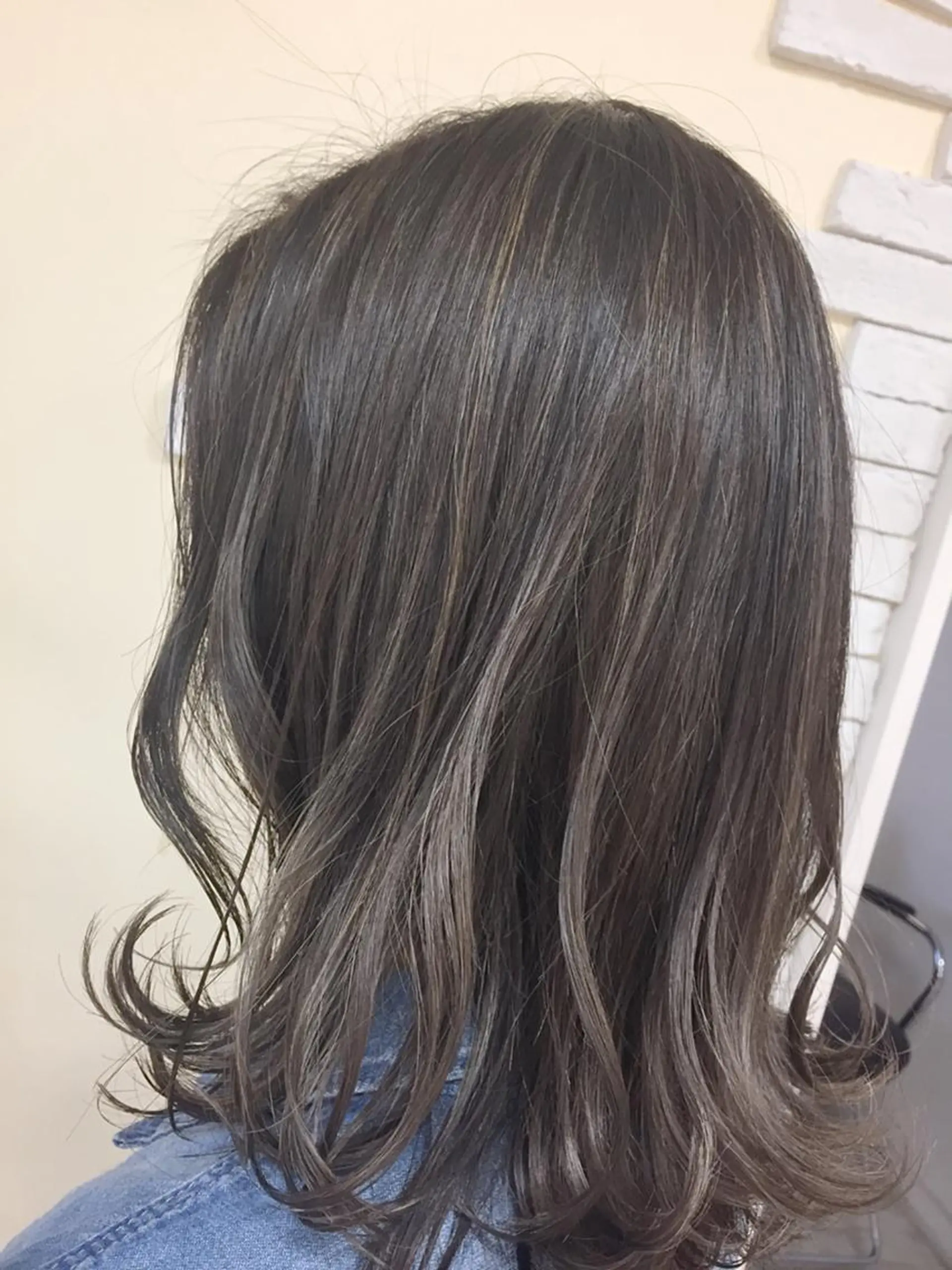 ミディアム カラー 🌟イメチェン美容師 🌟清水 大輝のヘアスタイル