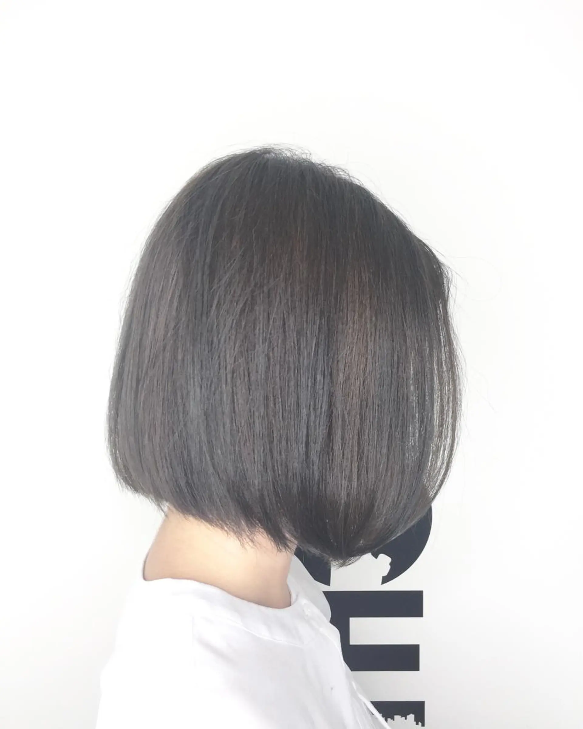 ミディアム ヘアカラー ✂️小顔カット✂️ 山本有紀のヘアスタイル