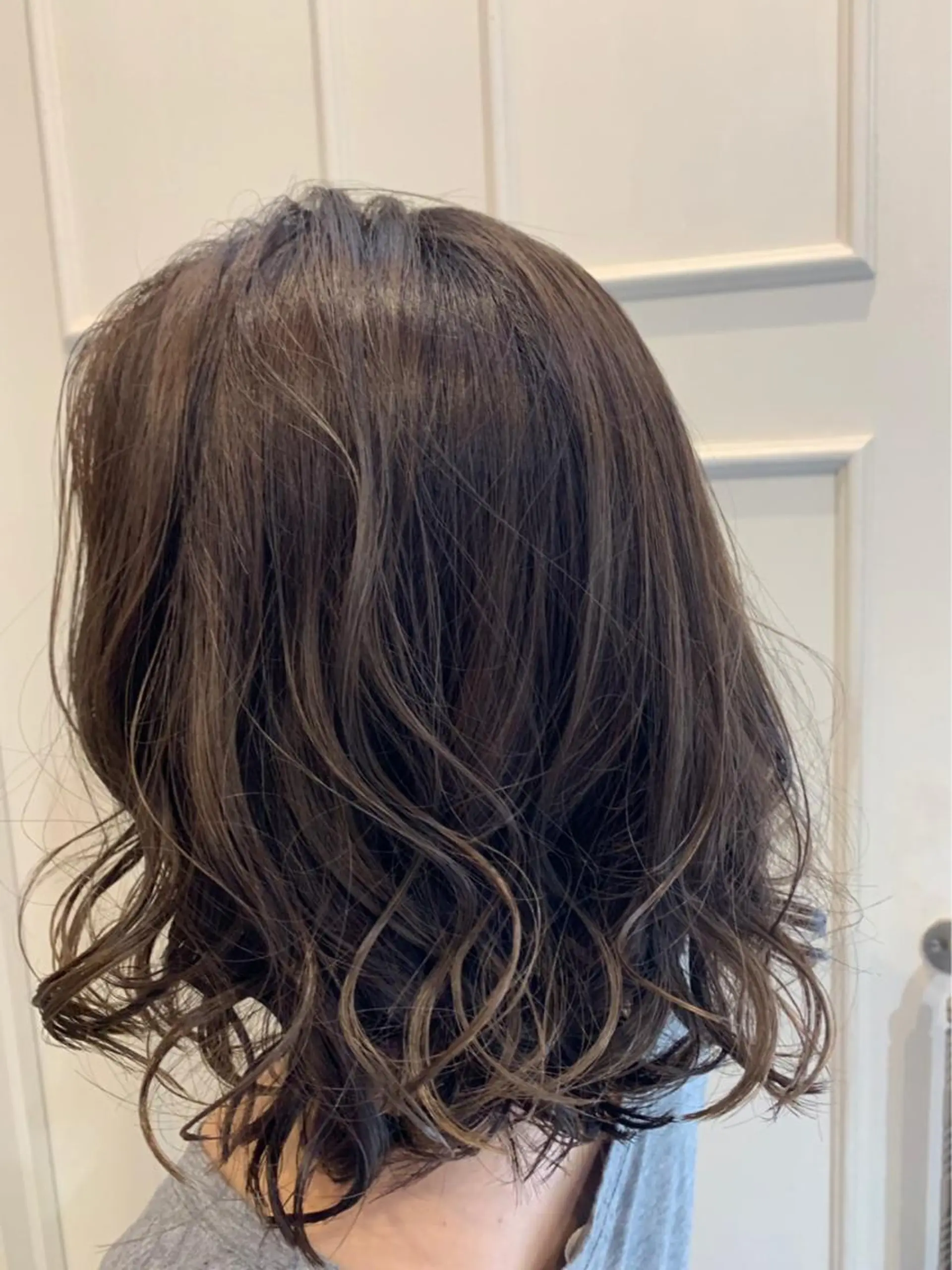 ミディアム カラー アッシュ アッシュブラウン ブラウンカラー 🫟Blanco🫟 Color&Careのヘアスタイル