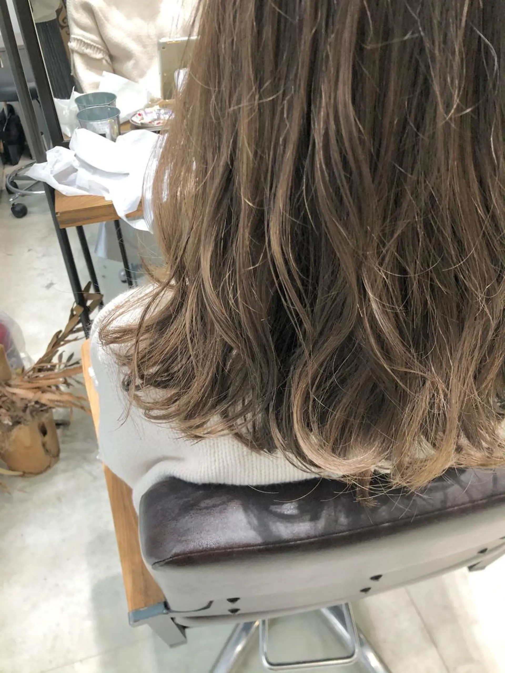 セミロング カラー アディクシーカラー ベージュカラー 透明感カラー ミルクティーベージュ 🌿ニュアンス/髪質 改善🌿Fukudaのヘアスタイル