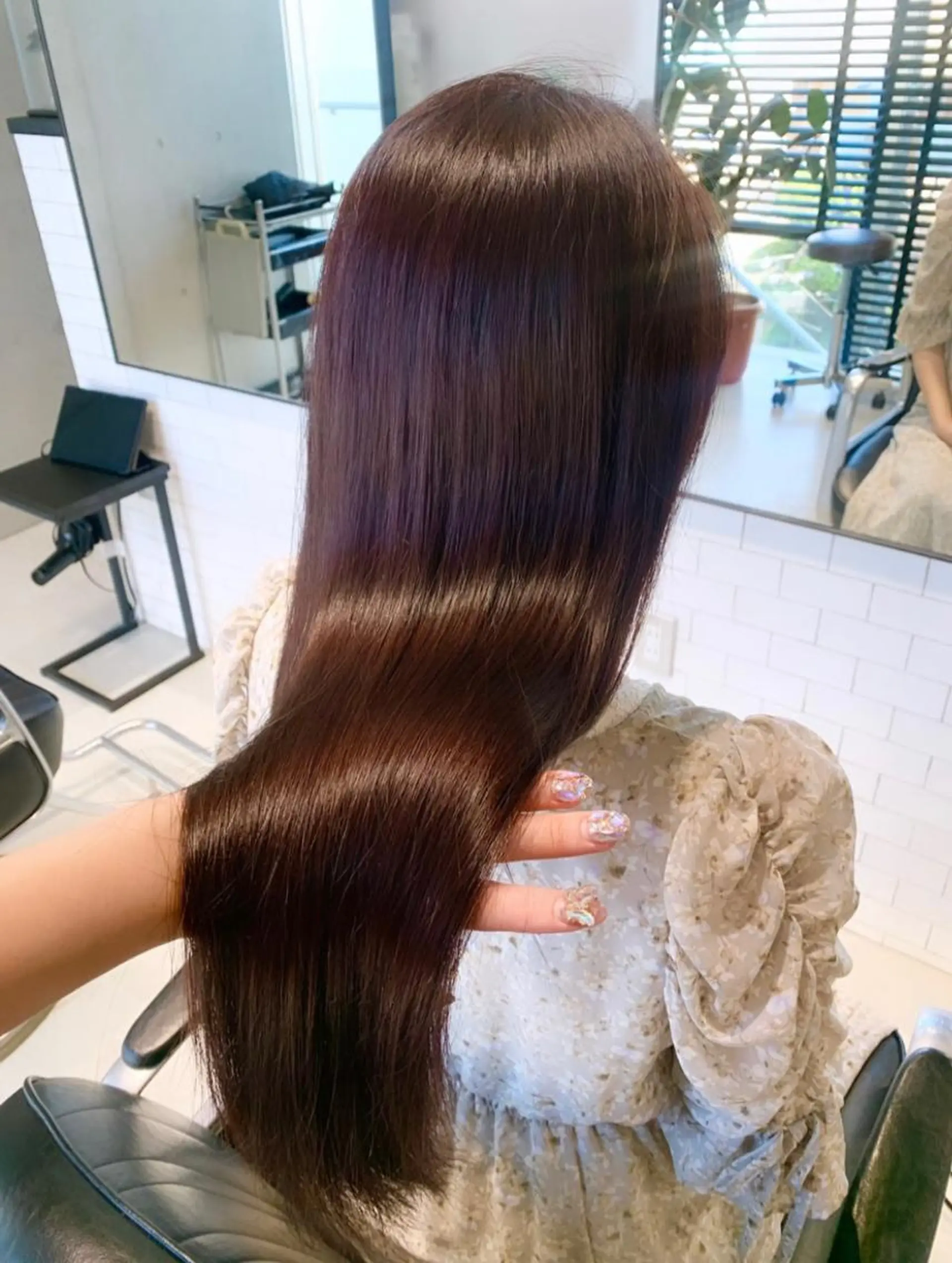 ロング カラー カット ヘアカラー トリートメント ヘッドスパ ヘアセット 透明感/オリーブ/ グレージュ/YUKAのヘアスタイル