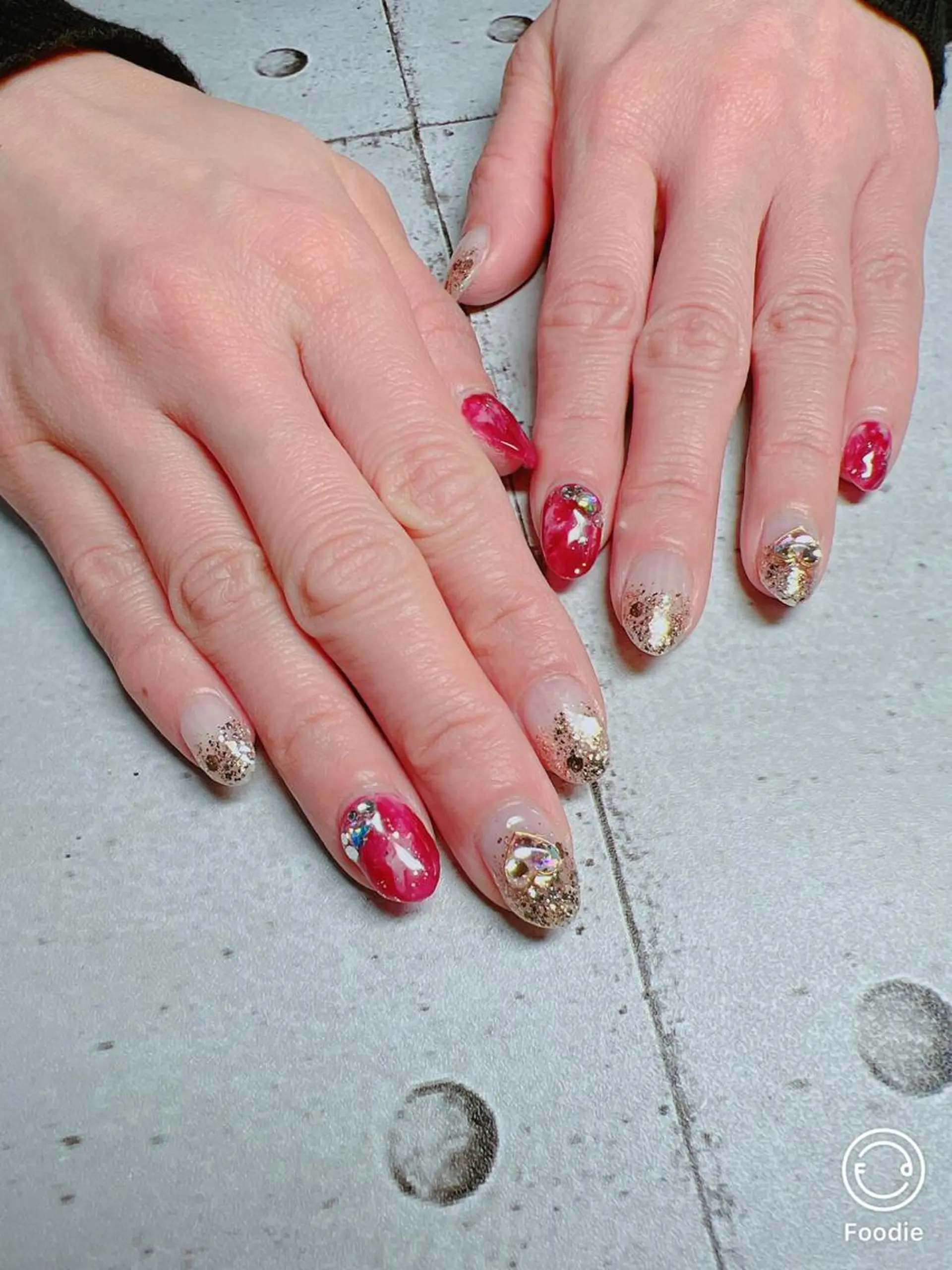 ネイル ゴールド ラメ(グリッター) 赤色 ハンドネイル たきぐち みちこのネイルデザイン