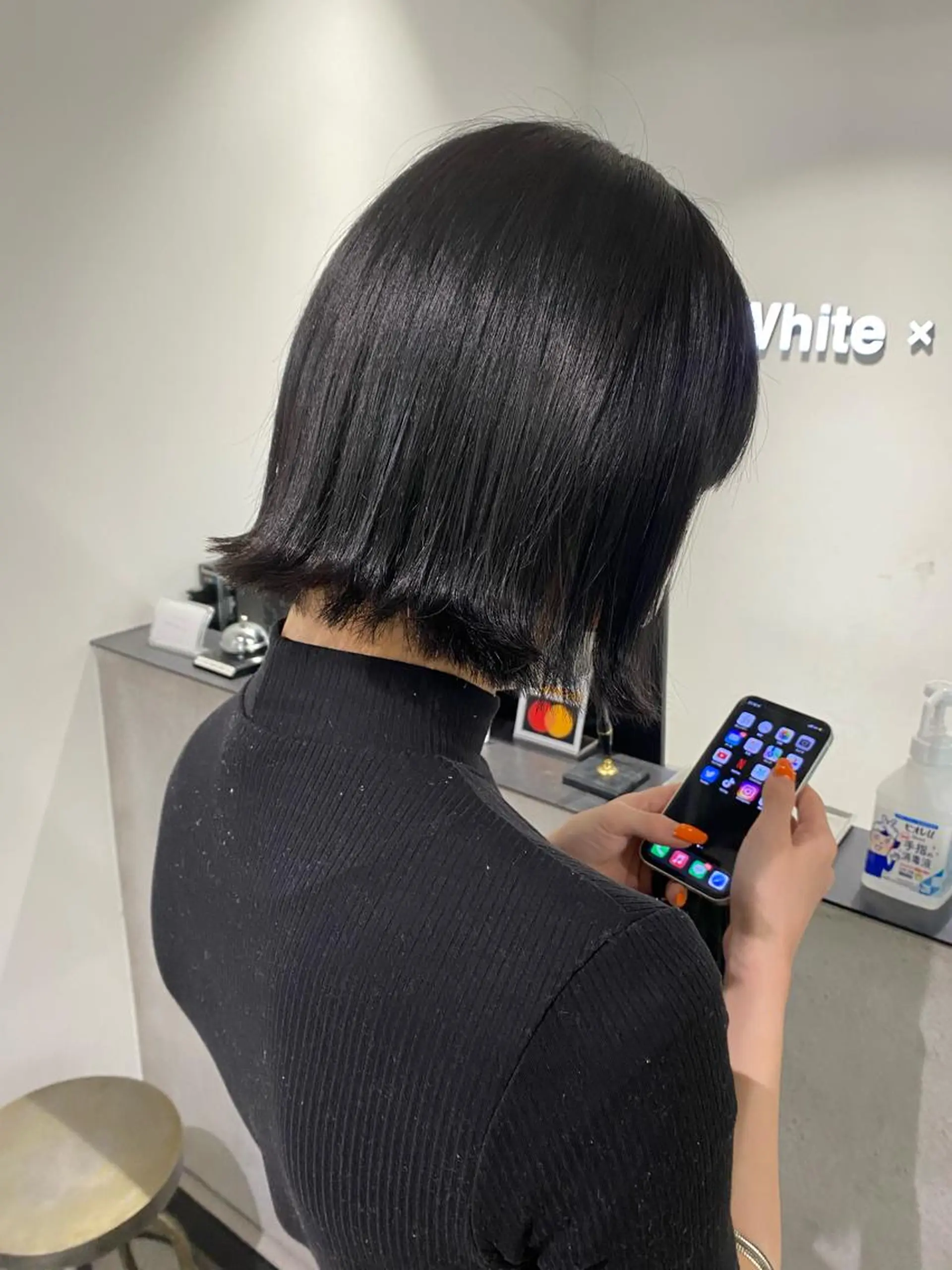 ショート カラー 黒髪 ボブ 外ハネヘア 韓国風モテヘア 🇰🇷aki♡のヘアスタイル