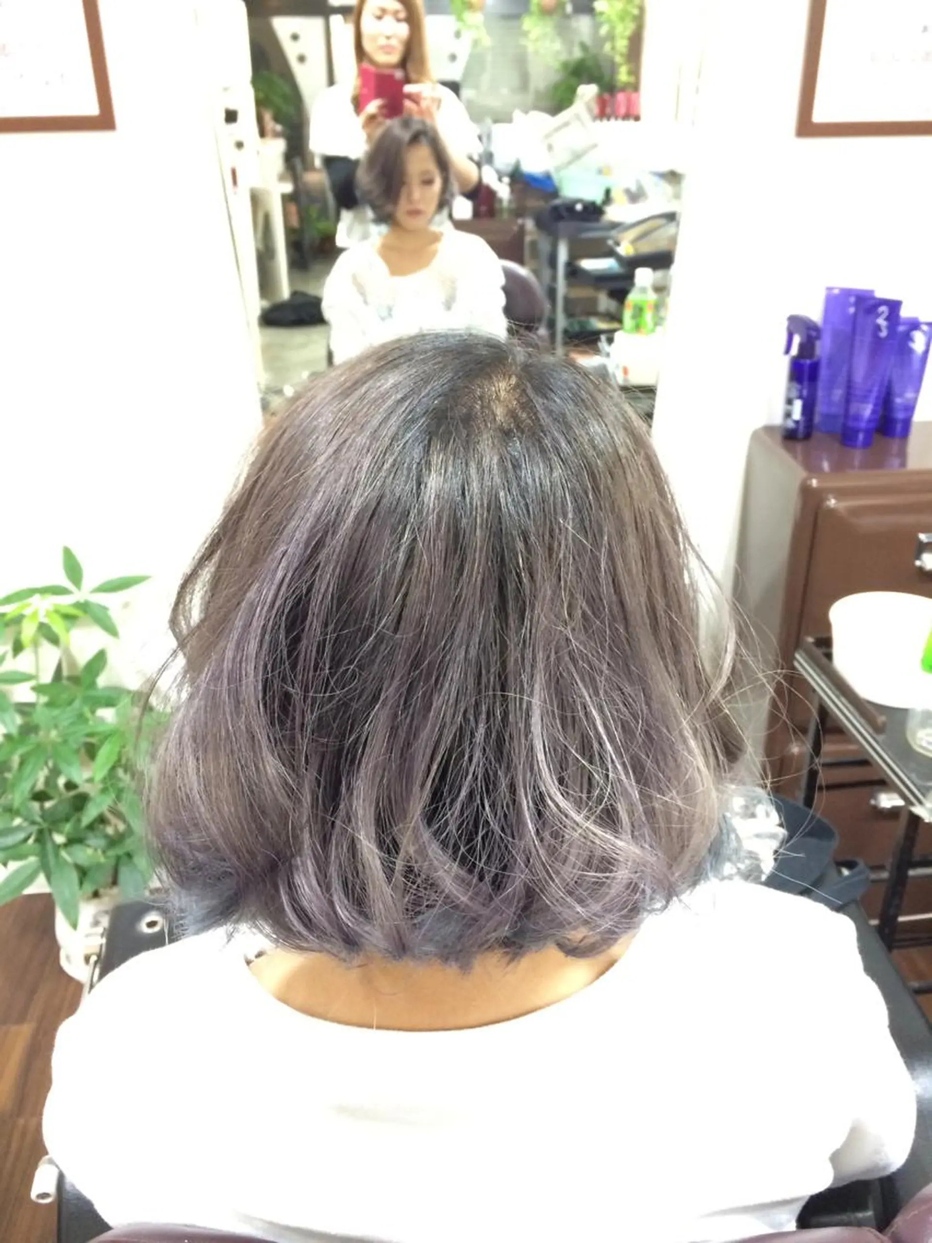 カラー 田光 美華のヘアスタイル