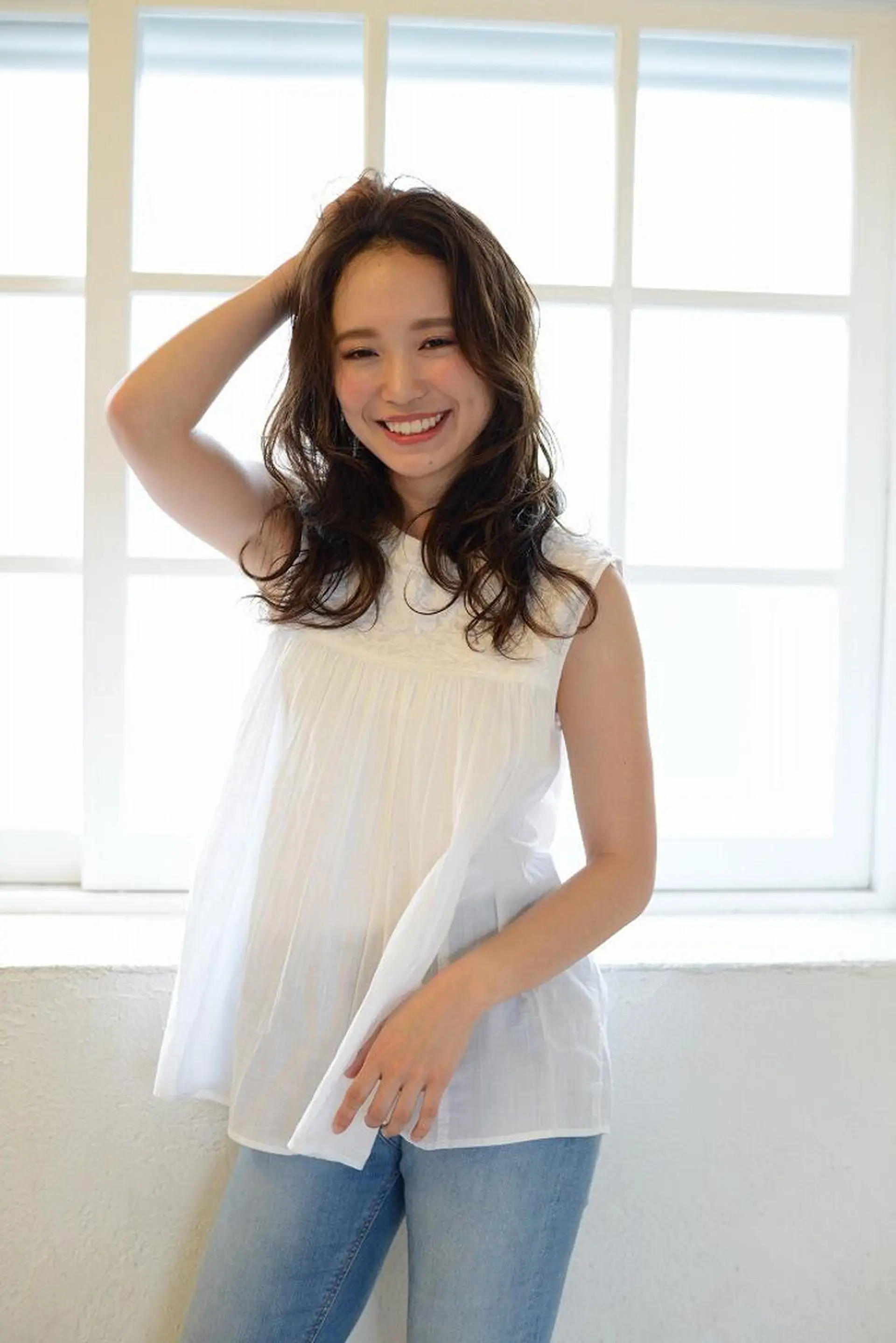 ミディアム カラー パーマ 透明感カラー 髪質改善、エクステ 山口卓哉のヘアスタイル