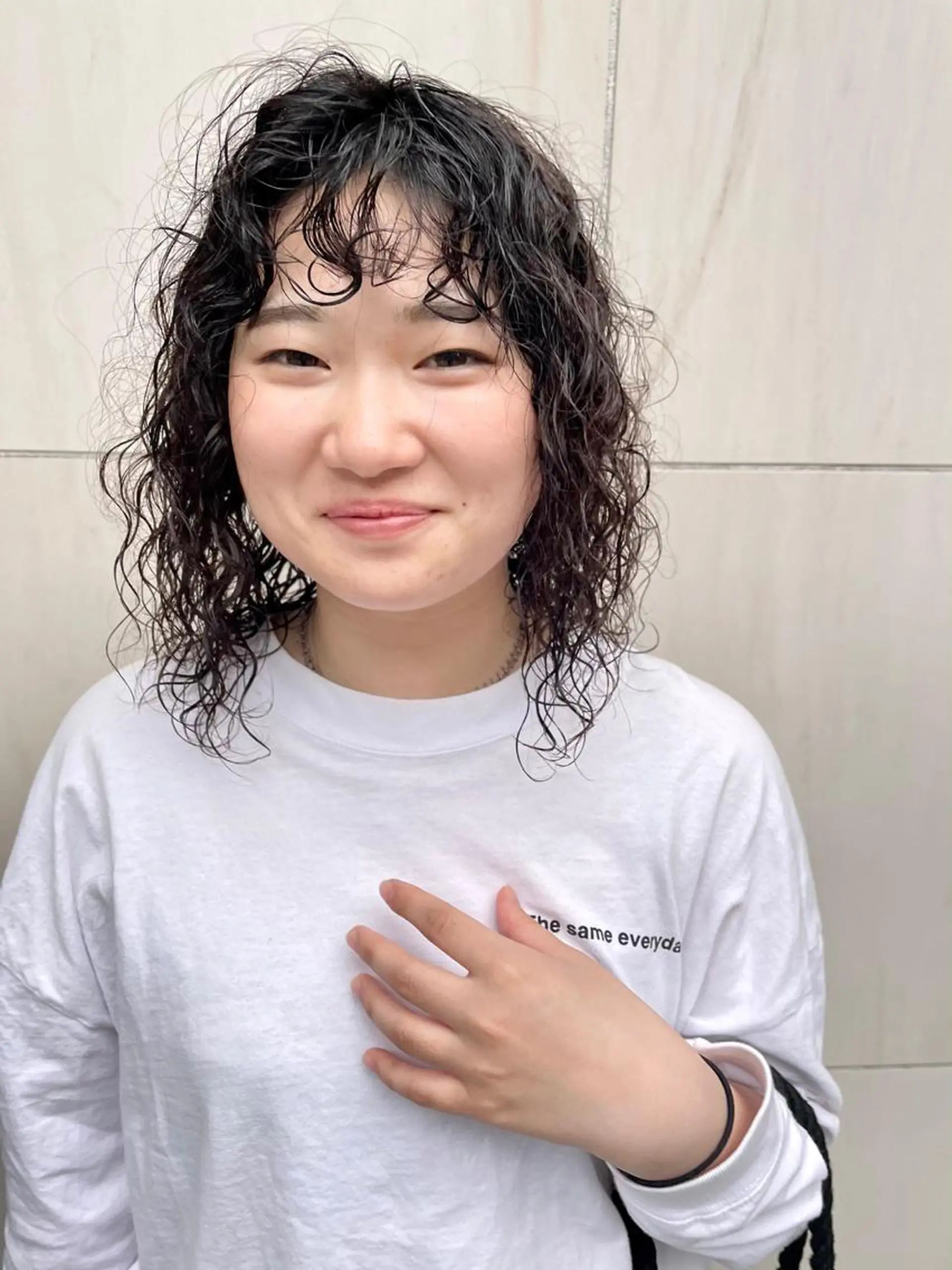 ミディアム カラー パーマ ヘアアレンジ メンズ キッズ ネイル マツエク・マツパ ミディアムパーマ メンズパーマ カット ヘアカラー トリートメント tatsumi/ボブ ウルフ/レイヤーのヘアスタイル