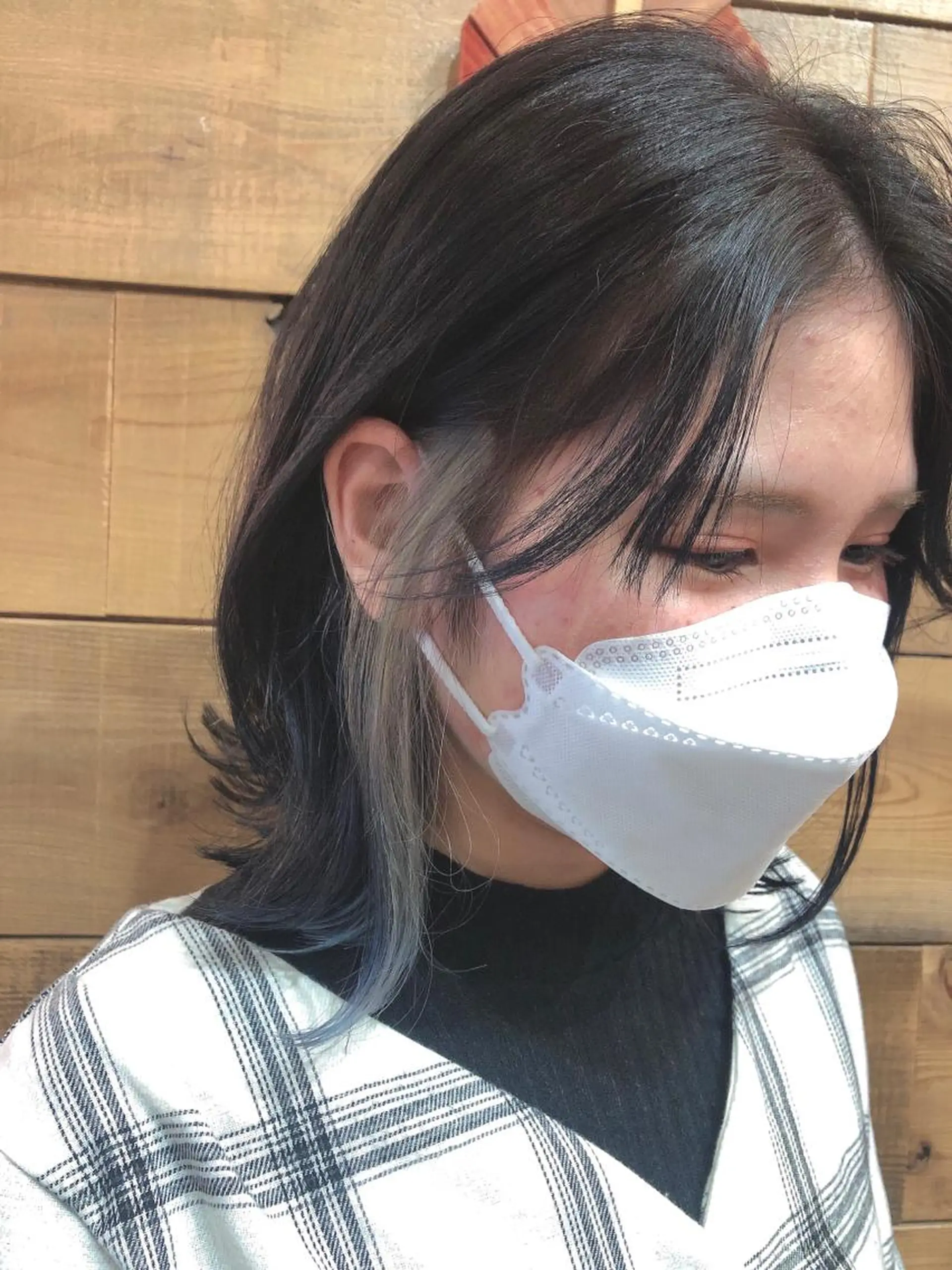 ショート カラー イヤリングカラー ヘアカラー HairSalon SHIAN八王子店所属・SHIAN 八王子 🦋小林 美羅🦋のヘアスタイル