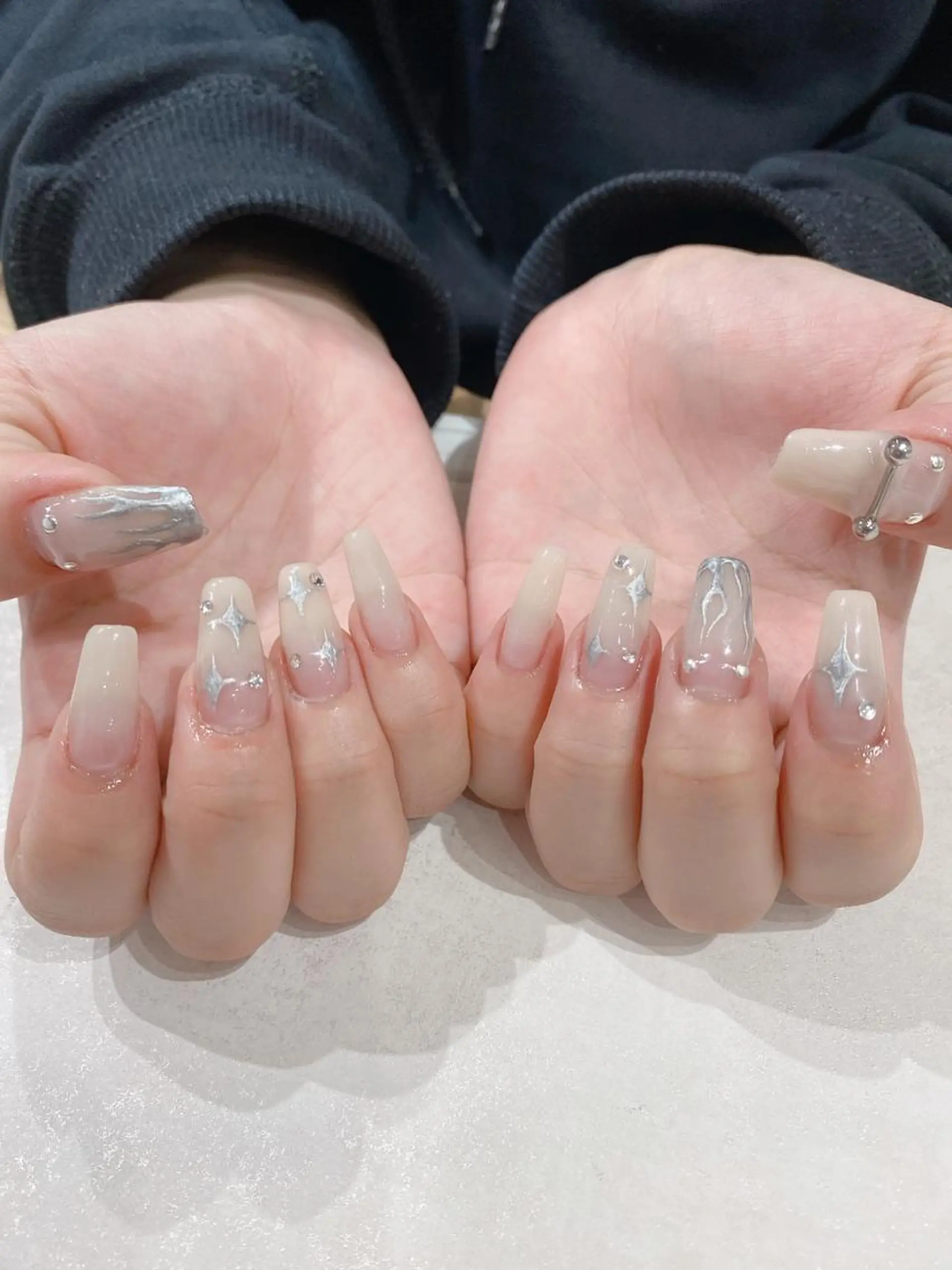 ミディアム ハンドネイル JNA認定講師🌸 RIEのネイルデザイン