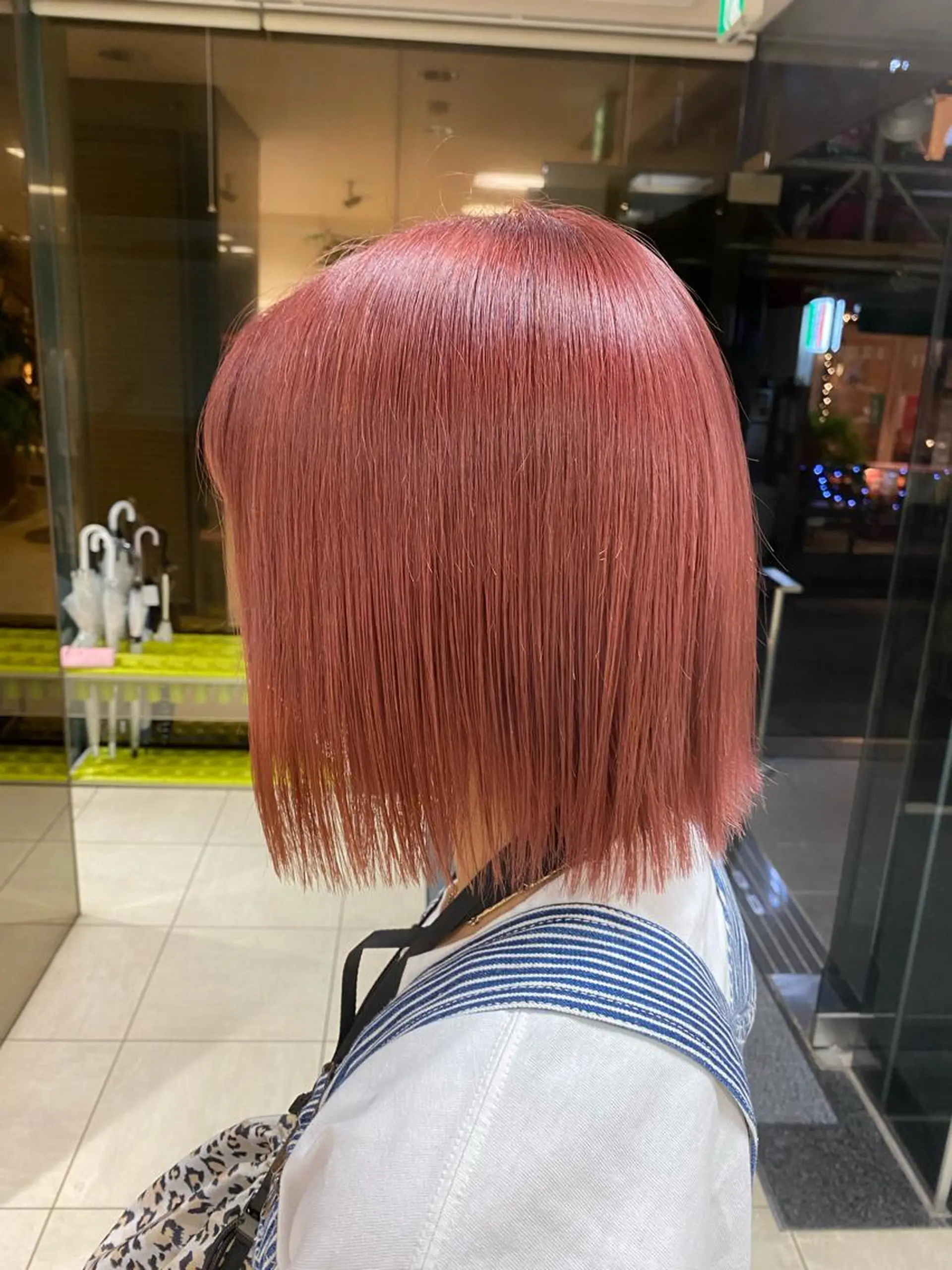 ショート カラー ブリーチ指名No.1 Daikiのヘアスタイル