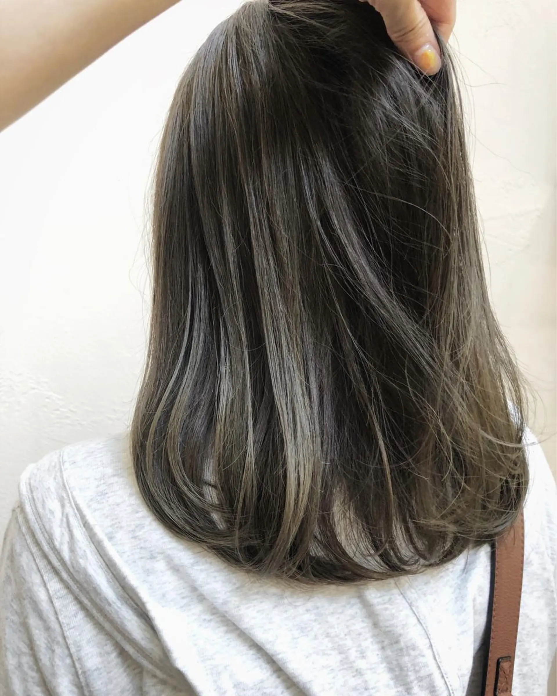 ミディアム カラー ブルーカラー luve heart's And Be  minamisemba所属・脇坂 佳世の眉毛・アイブロウイメージ