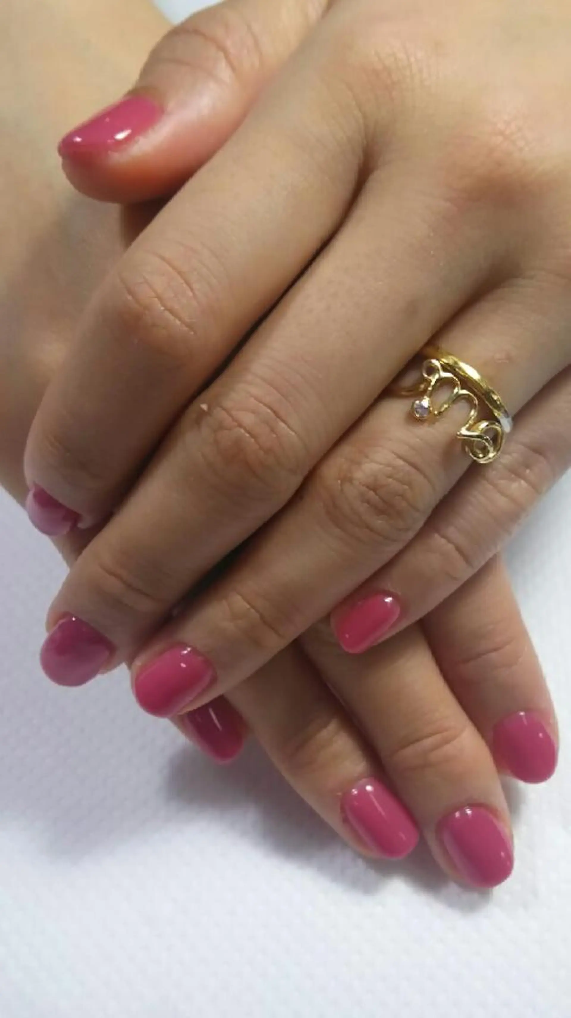 ネイル ワンカラーネイル ピンク 赤色 ネイルサロン ショコラのネイルデザイン