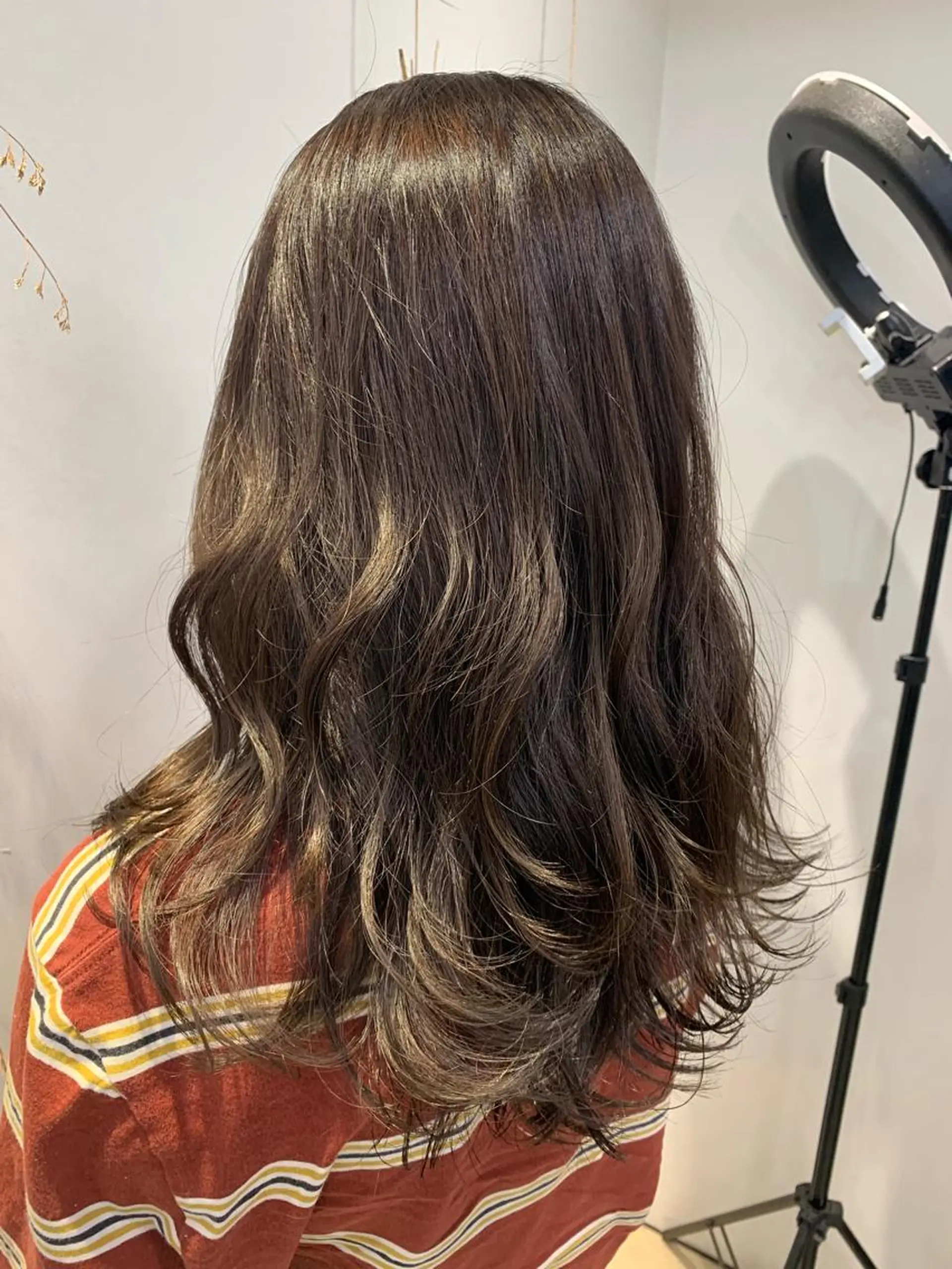 セミロング カラー 縮毛矯正/髪質改善 /韓国風　山川春輝のヘアスタイル