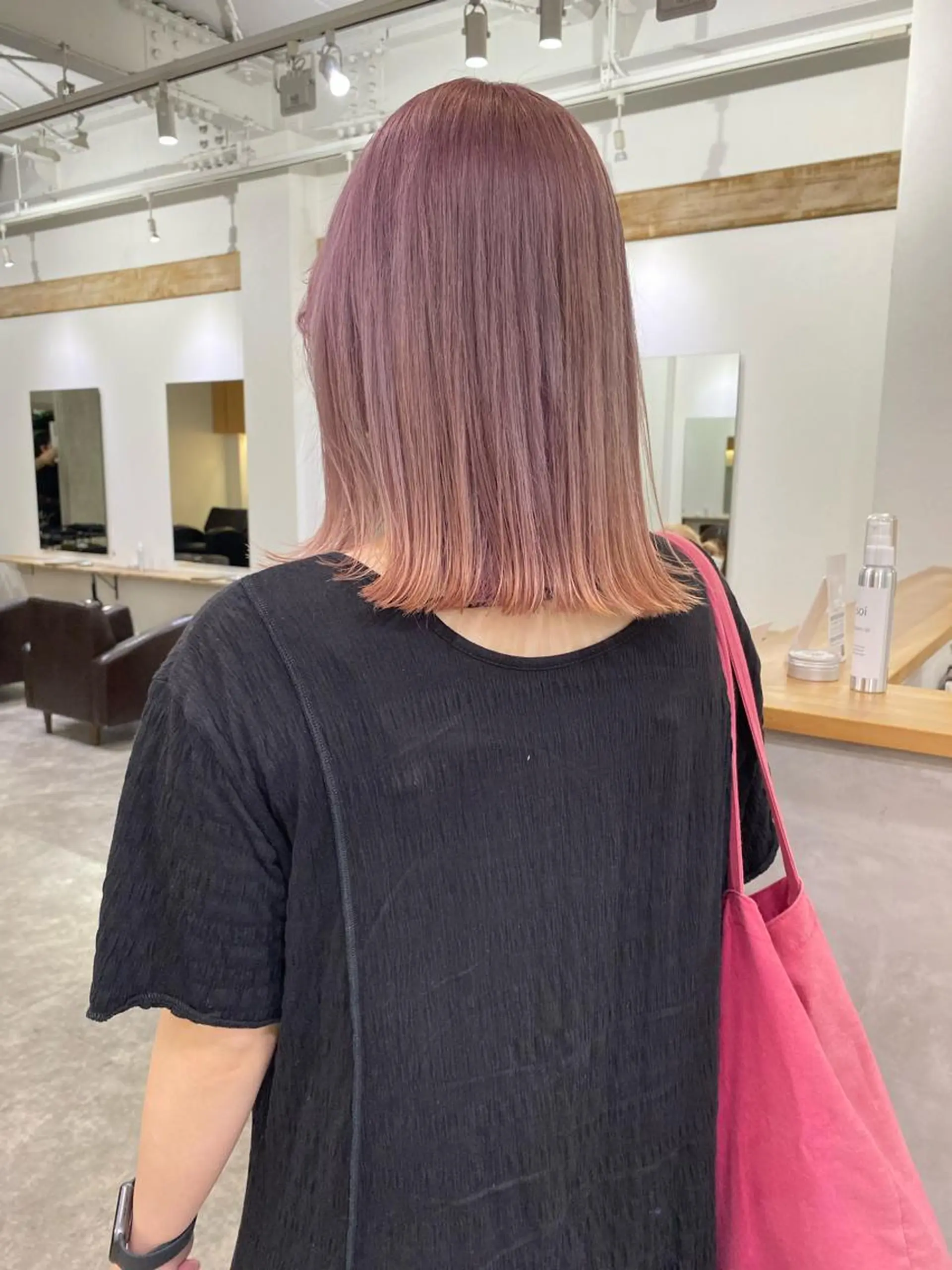 ミディアム カラー ブリーチ ケアブリーチ ダブルカラー ラベンダーカラー ラベンダーピンク ヘアカラー 森貴裕/ベージュ/ パーマ/オリーブのヘアスタイル