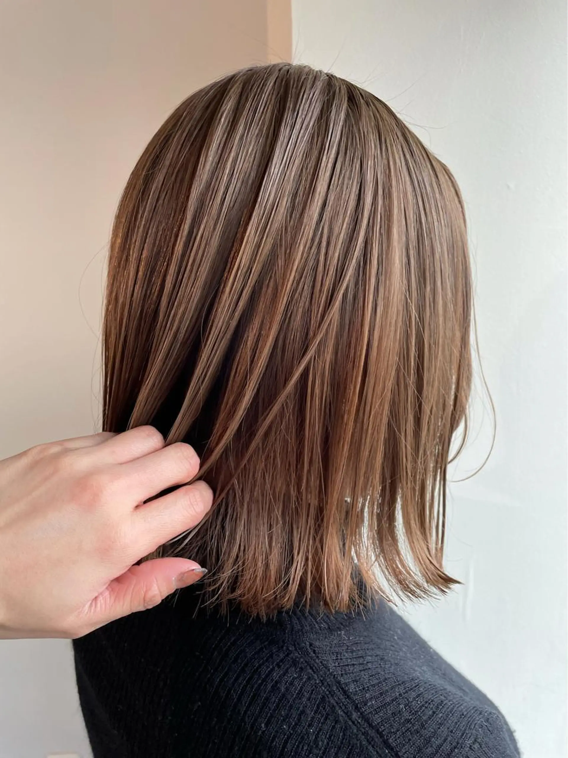 ショート カラー バレイヤージュ ブリーチ ケアブリーチ ダブルカラー イヤリングカラー ☀️Luana☀️ 公式/大通のヘアスタイル