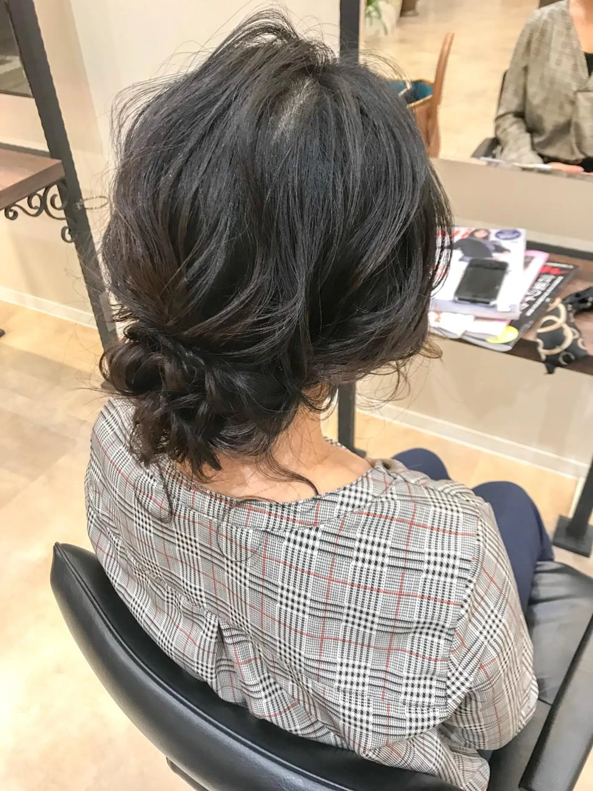 セミロング ヘアアレンジ 伊藤 裕貴のヘアスタイル
