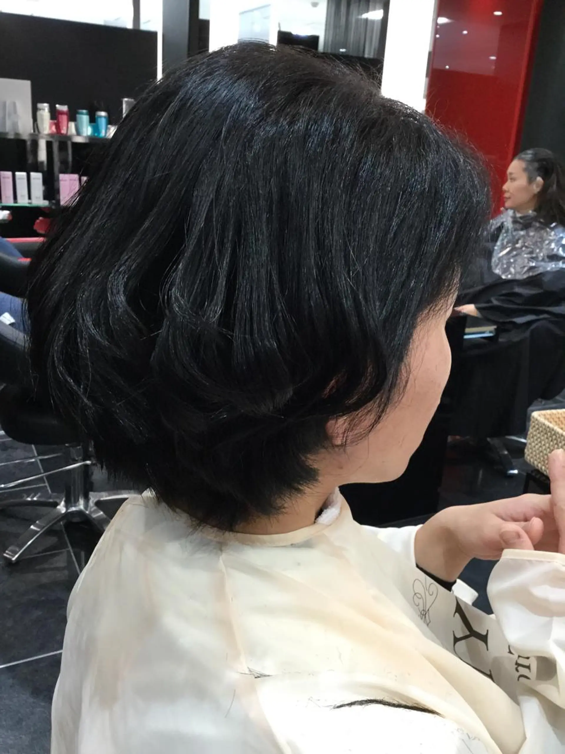 ミディアム Annon プライベートサロンのヘアスタイル