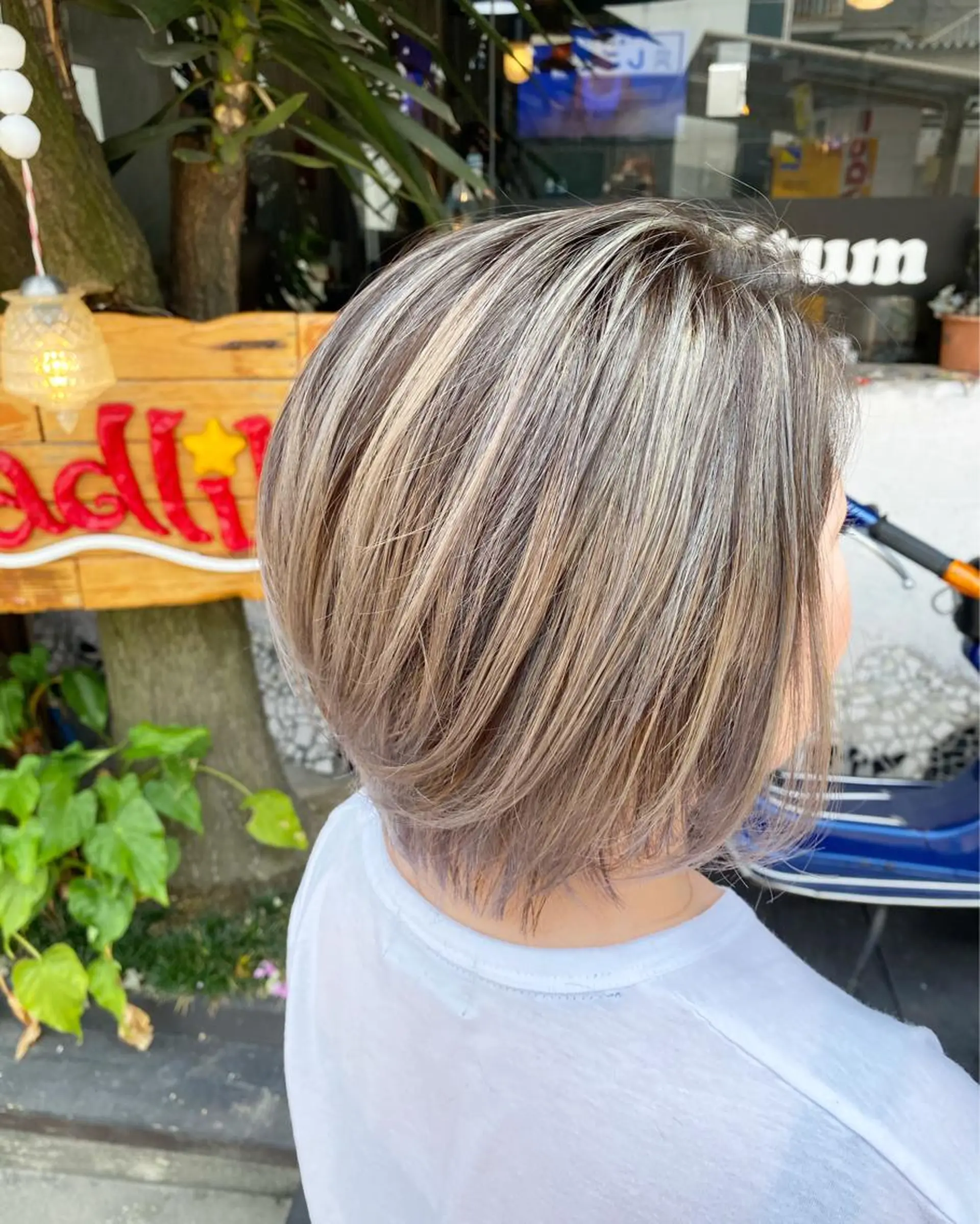 ショート カラー ベージュカラー ヘアカラー トリートメント 玉木 育実のヘアスタイル