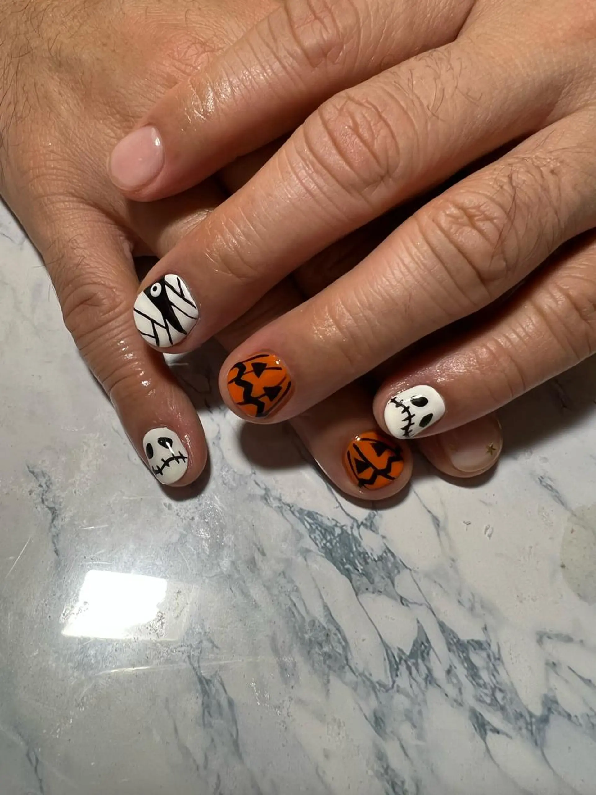 メンズ ネイル 星 亜也加のネイルデザイン