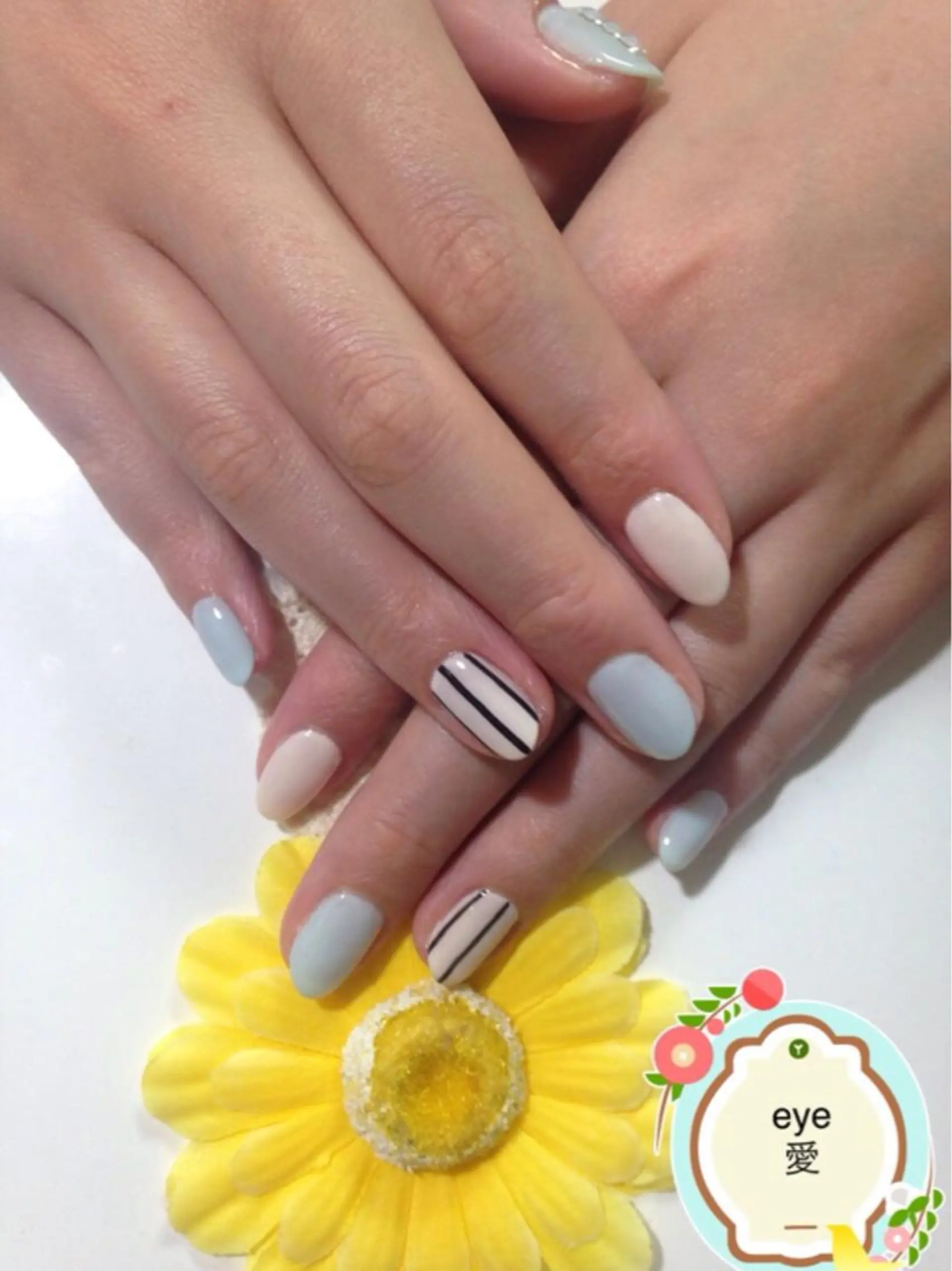 ネイル ハンドネイル Eye アイのネイルデザイン