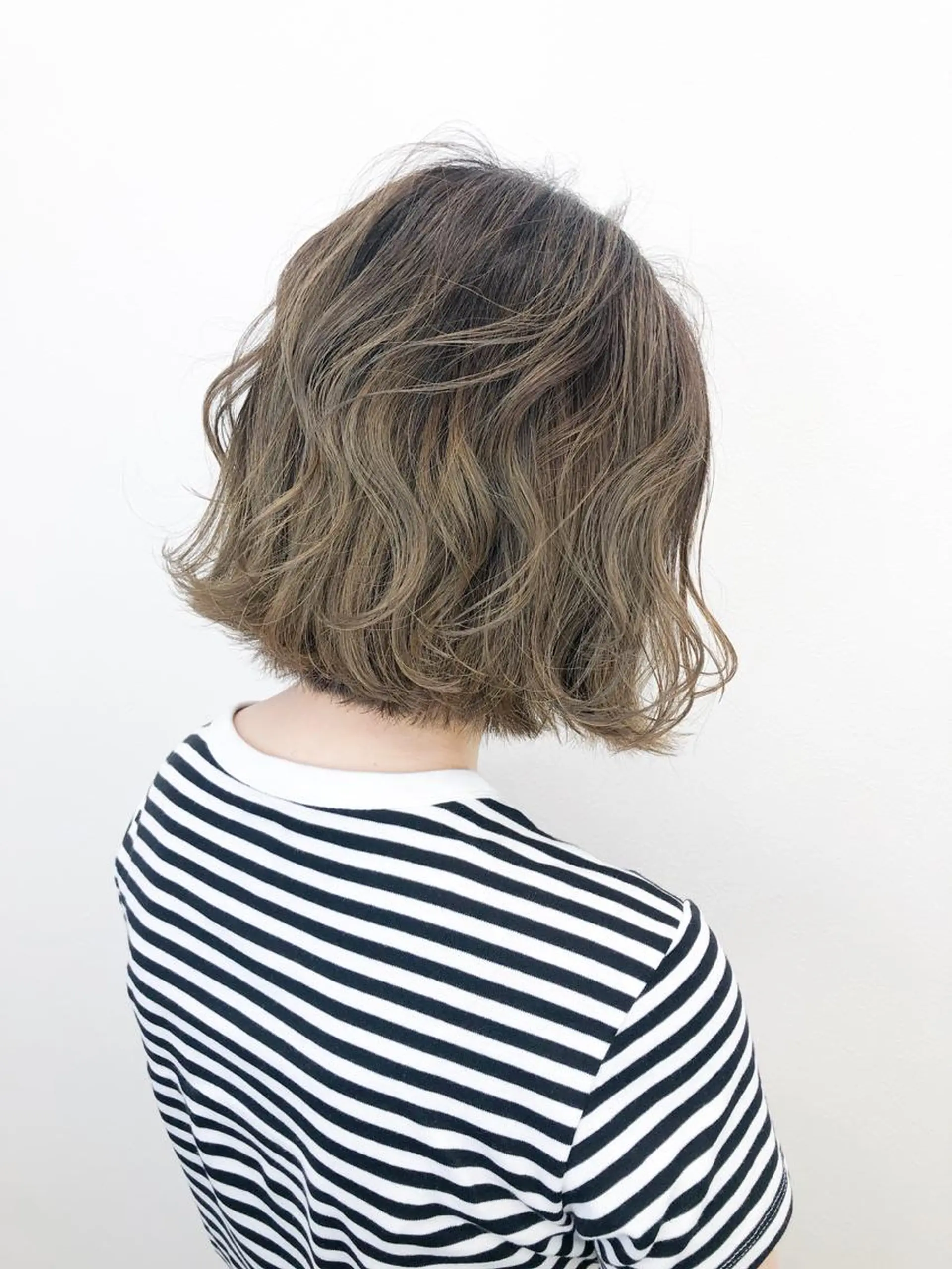 ショート AKANE 【zina新宿】のヘアスタイル