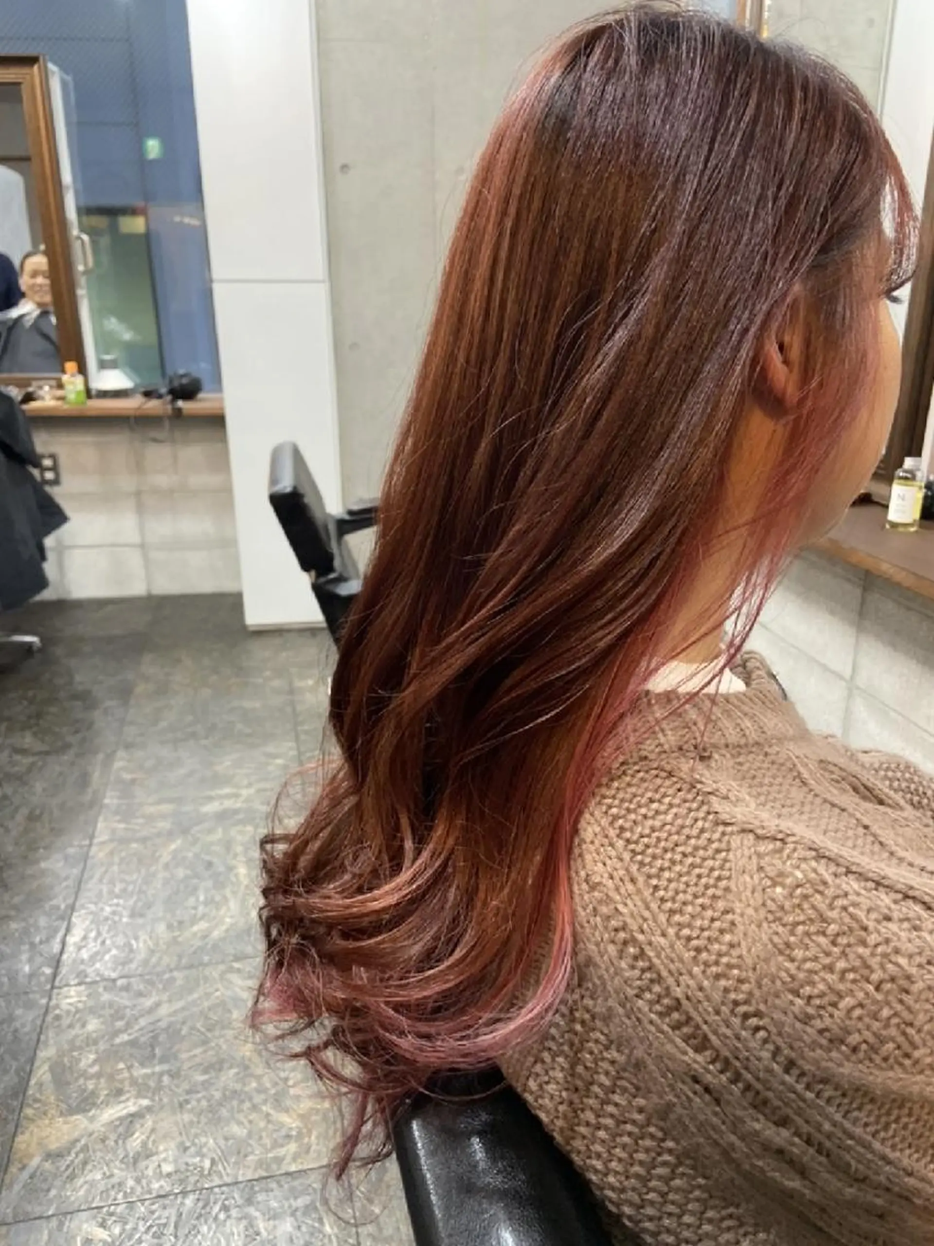 ロング カラー S. ERIのヘアスタイル