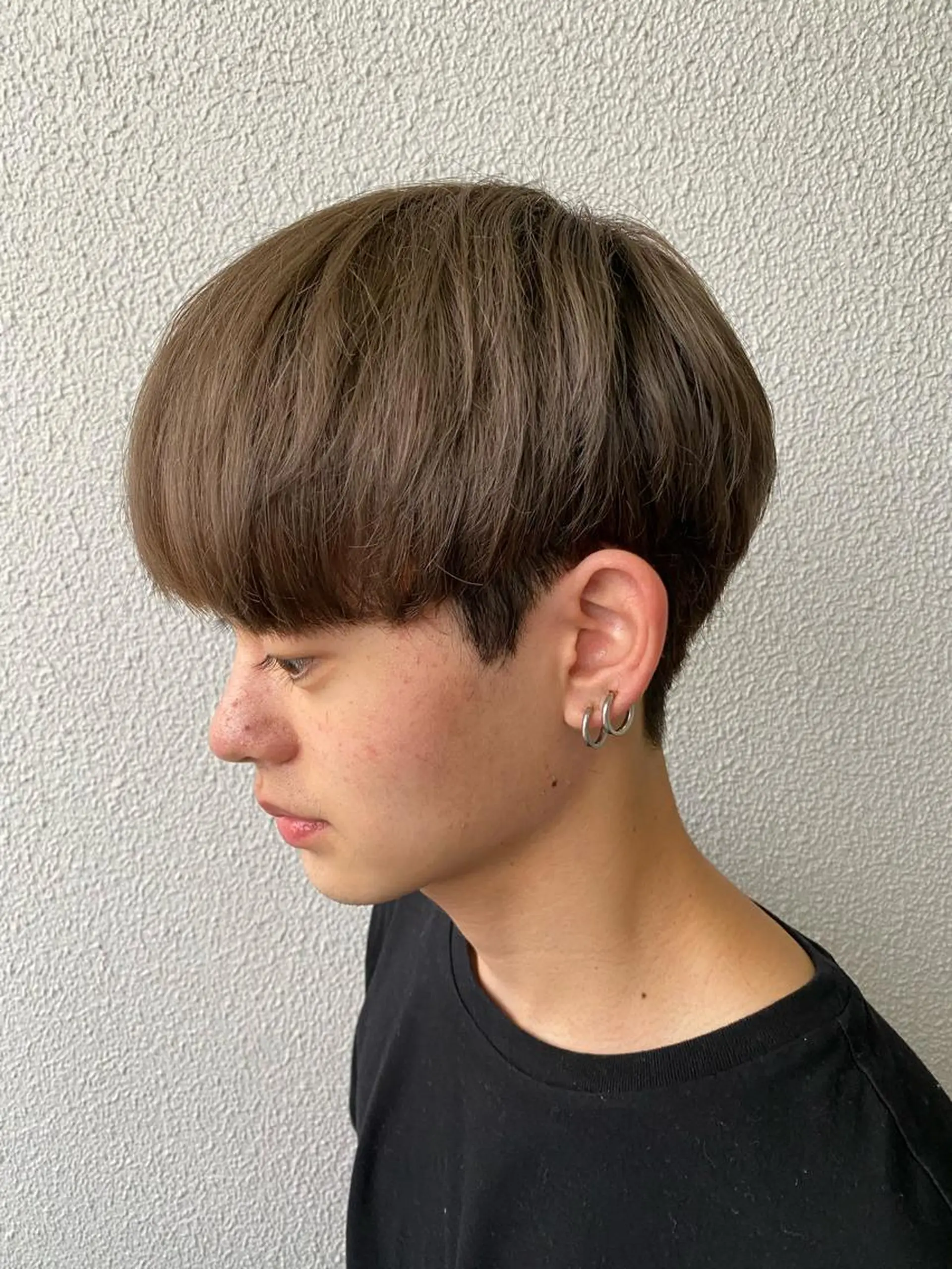 ミディアム カラー メンズ メンズ韓国風 韓国マッシュ マッシュ 黒髪 ブルーカラー 柳澤 和也のヘアスタイル