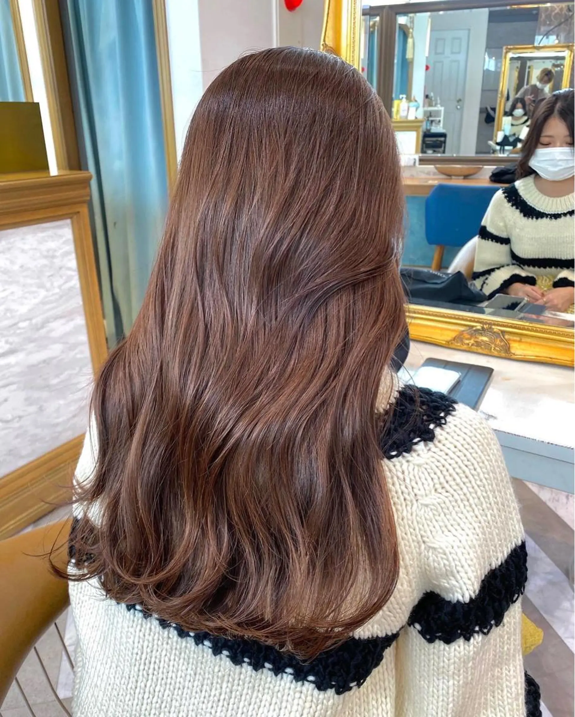 ミディアム カラー カット ヘアカラー トリートメント レイヤーカット /透明感カラー西田のヘアスタイル