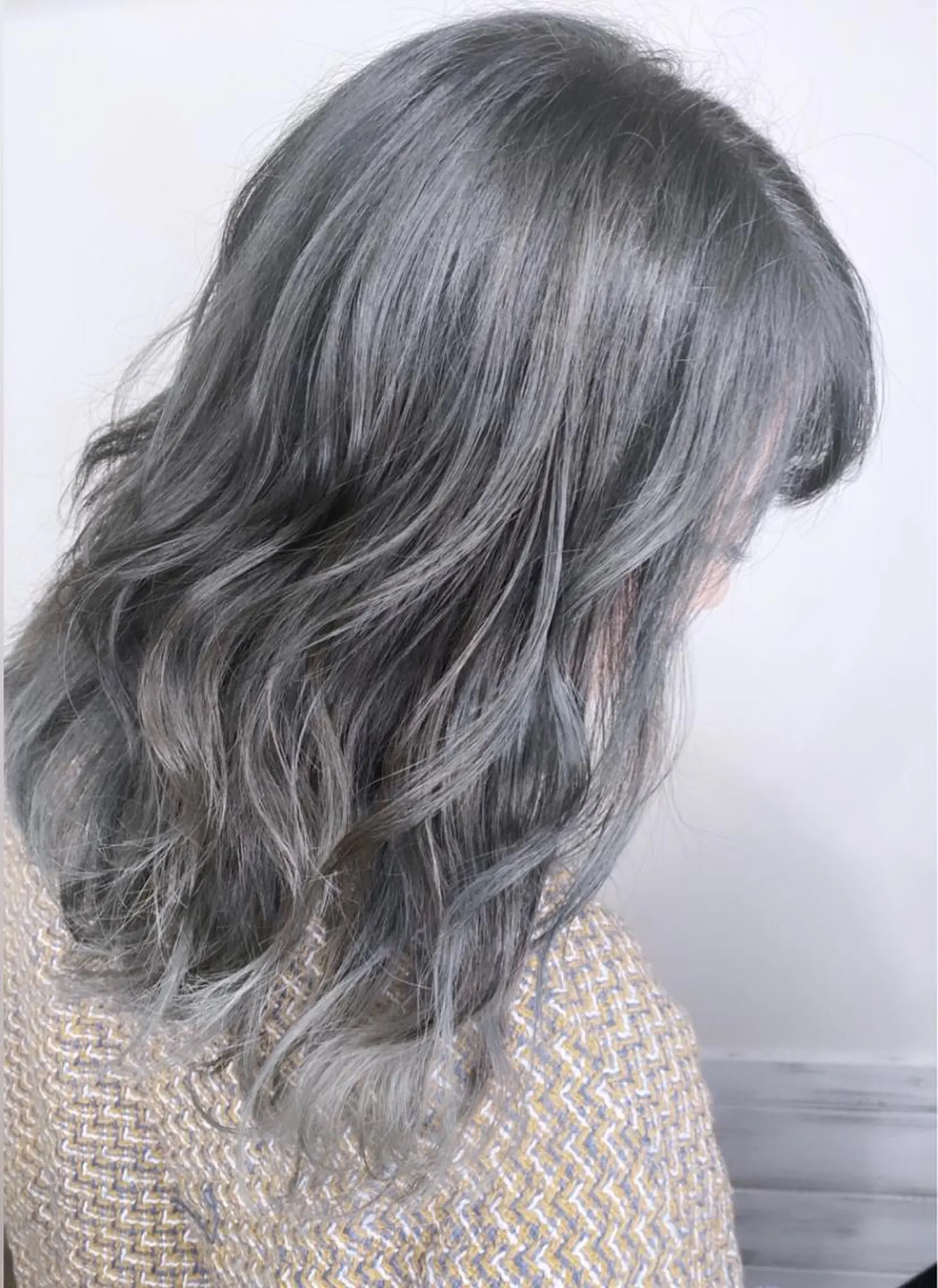 ミディアム カラー ヘアアレンジ ブリーチ 透明感カラー グレージュ ブリーチなしカラー アイラッシュ/美容室 個室/瀬戸 一菜のヘアスタイル