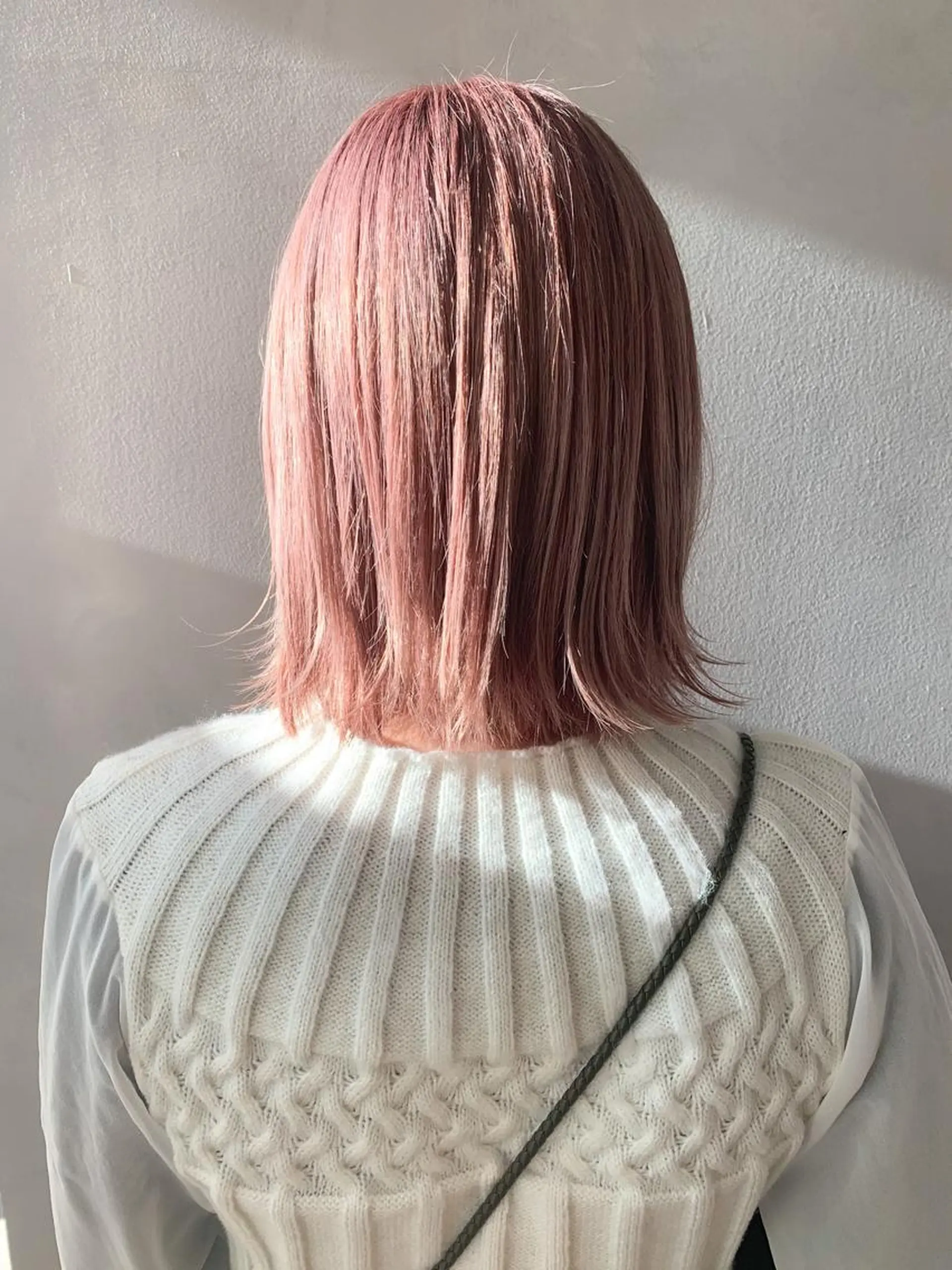 ミディアム カラー ブリーチ ケアブリーチ ヘアカラー トリートメント ハイトーン特化サロン 代表　中谷蓮のヘアスタイル