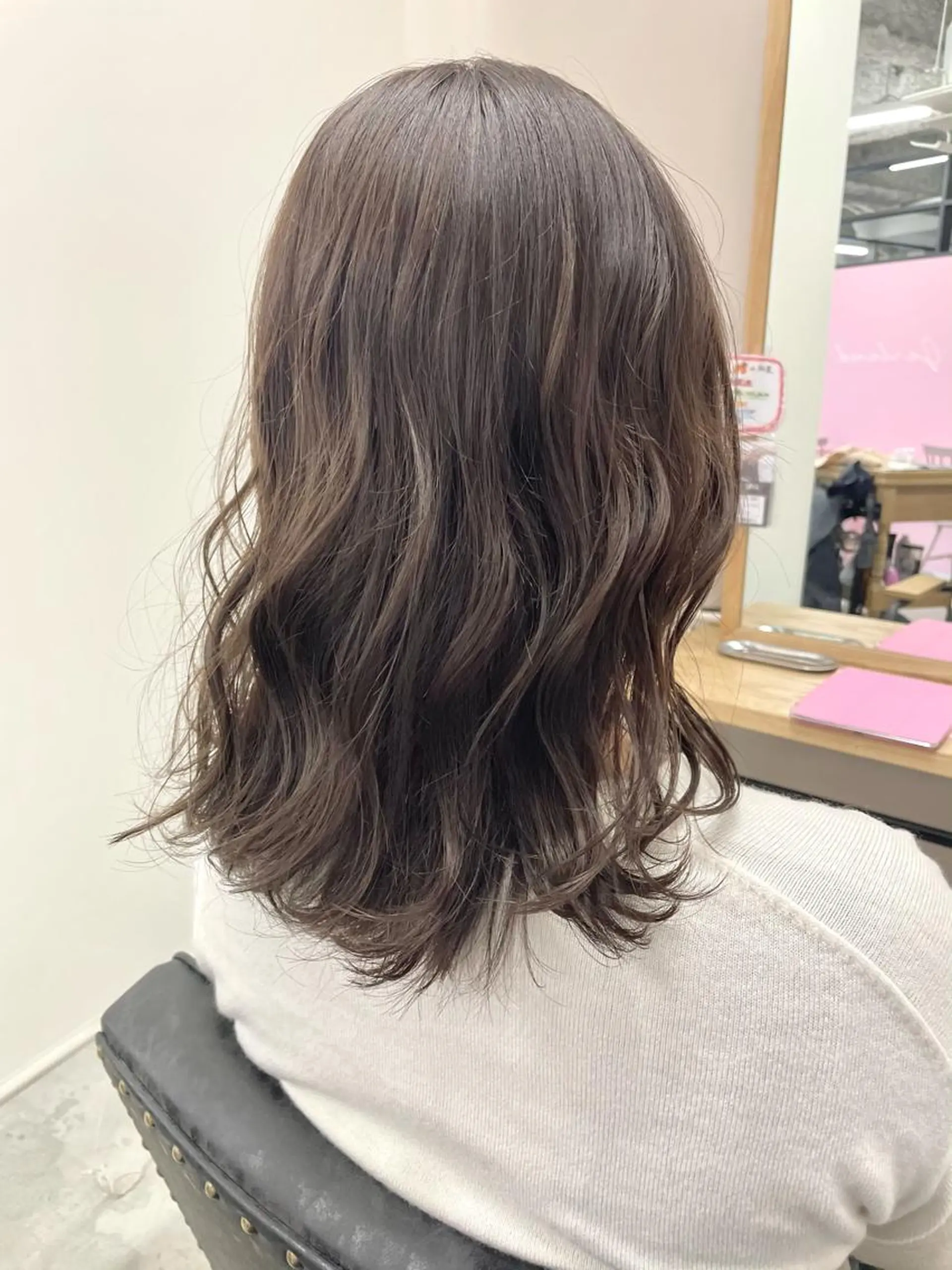 ミディアム カラー 🔵暗髪　特化🔵 梅田・増田のヘアスタイル