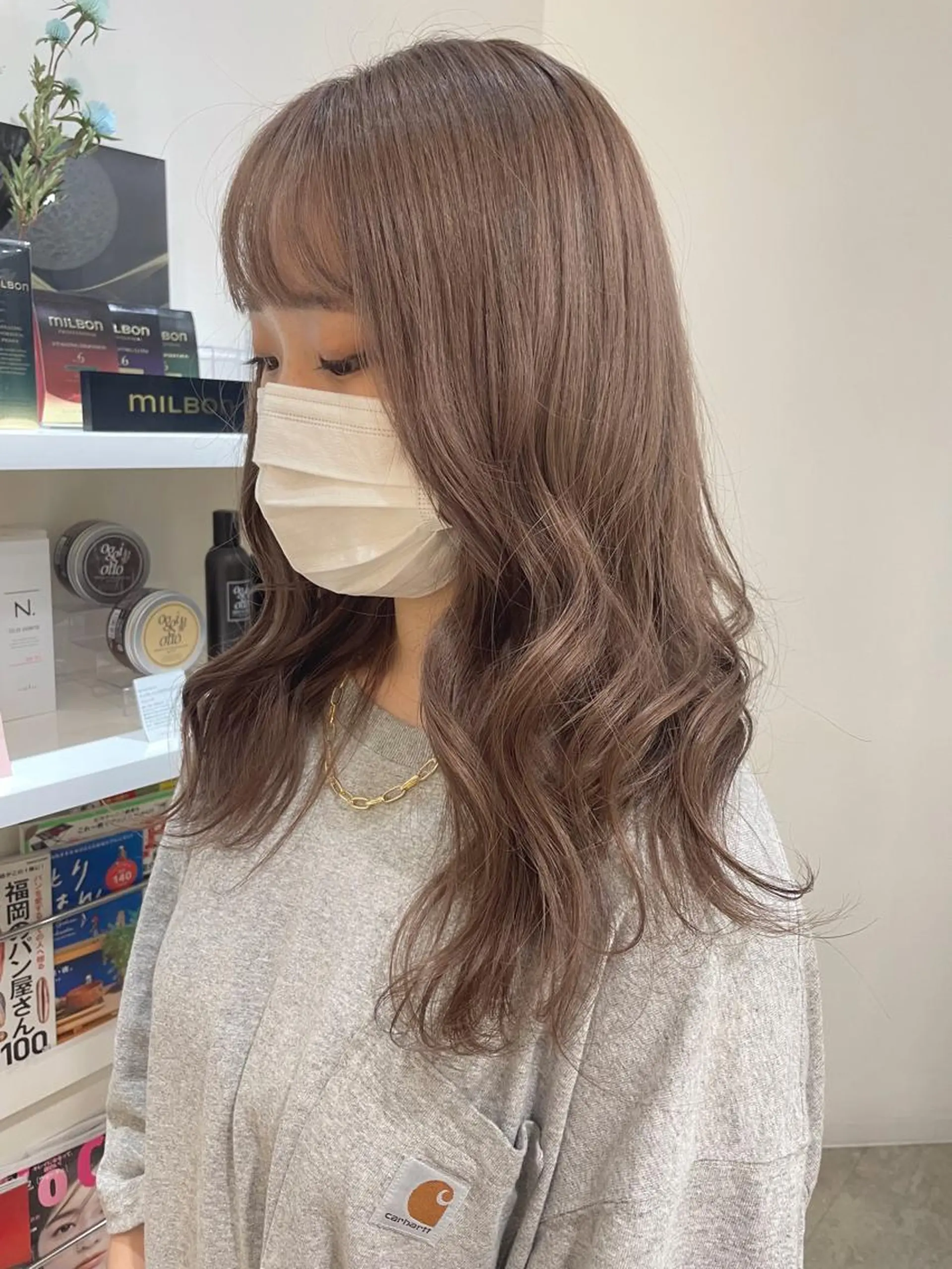 セミロング カラー グレージュ ミルクティーグレージュ Rina  のヘアスタイル