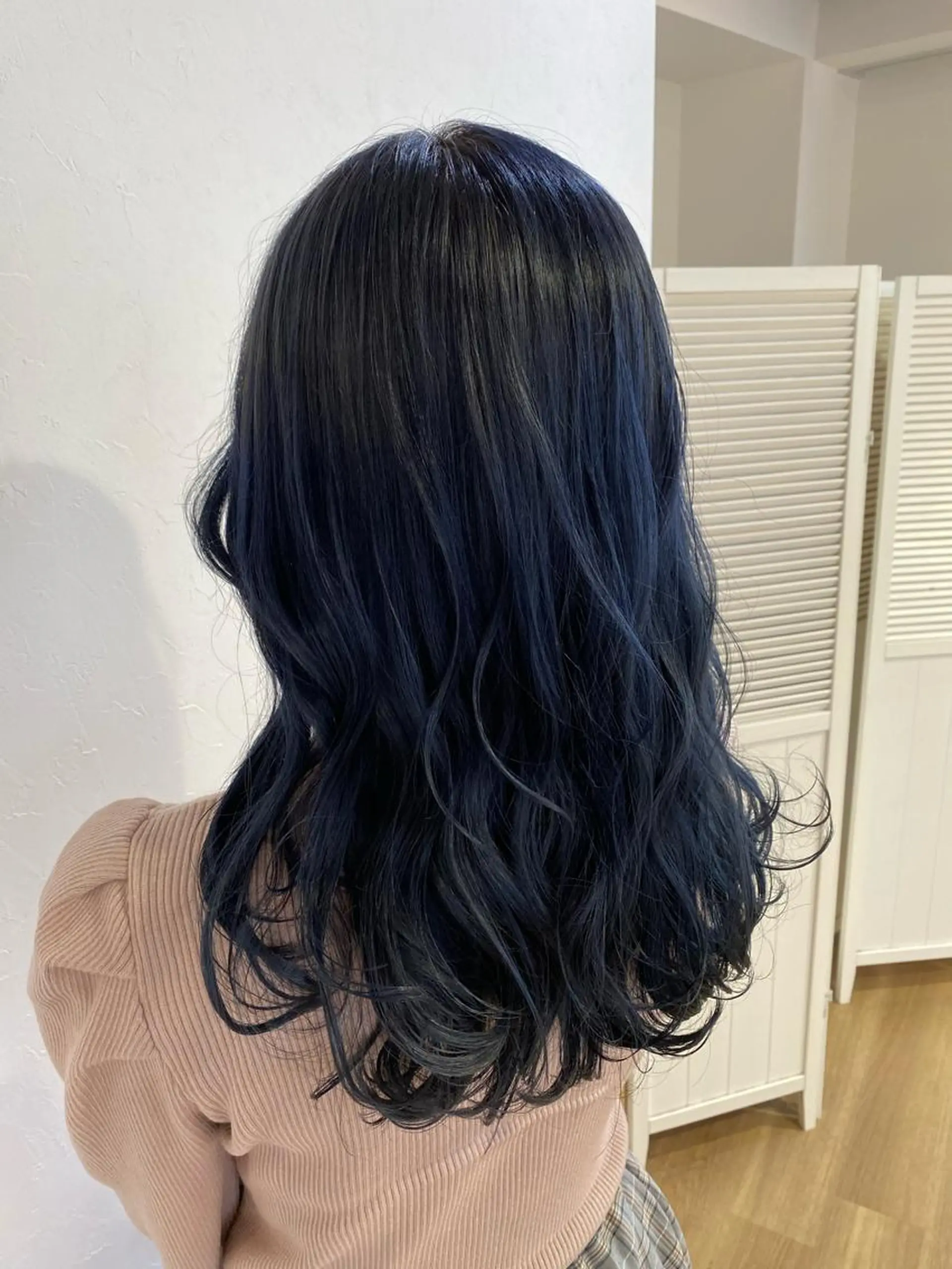 ミディアム カラー Ate by little所属・青木 梢のヘアスタイル