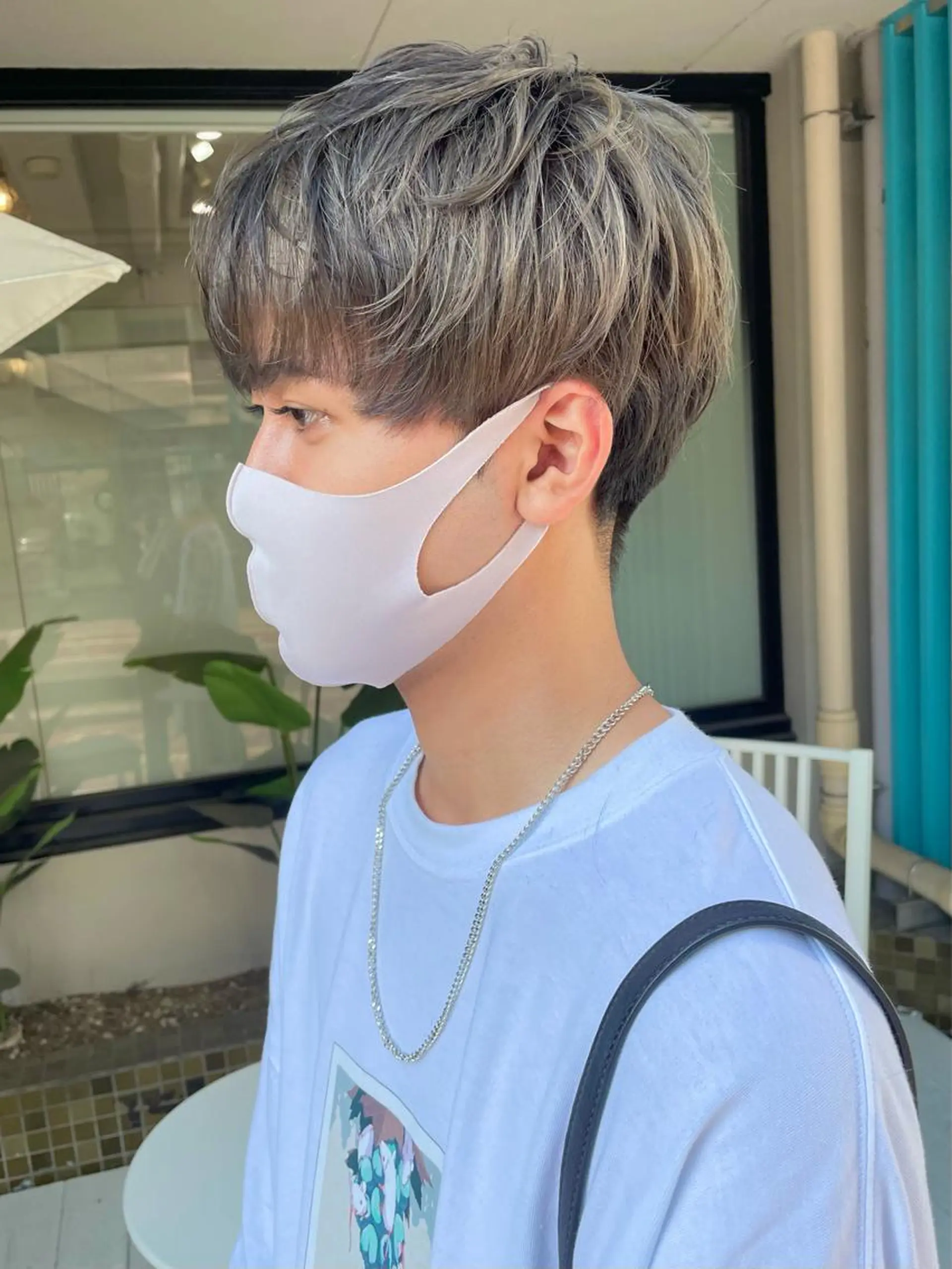 ショート カラー メンズ マッシュ ヘアカラー トリートメント 佐藤 魁人のヘアスタイル