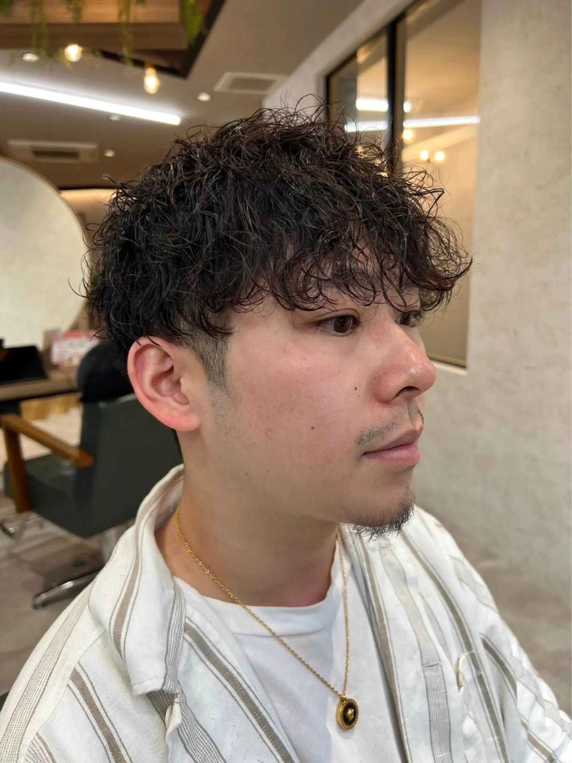 パーマ メンズ メンズパーマ 波巻きパーマ ノザワ シュウのヘアスタイル