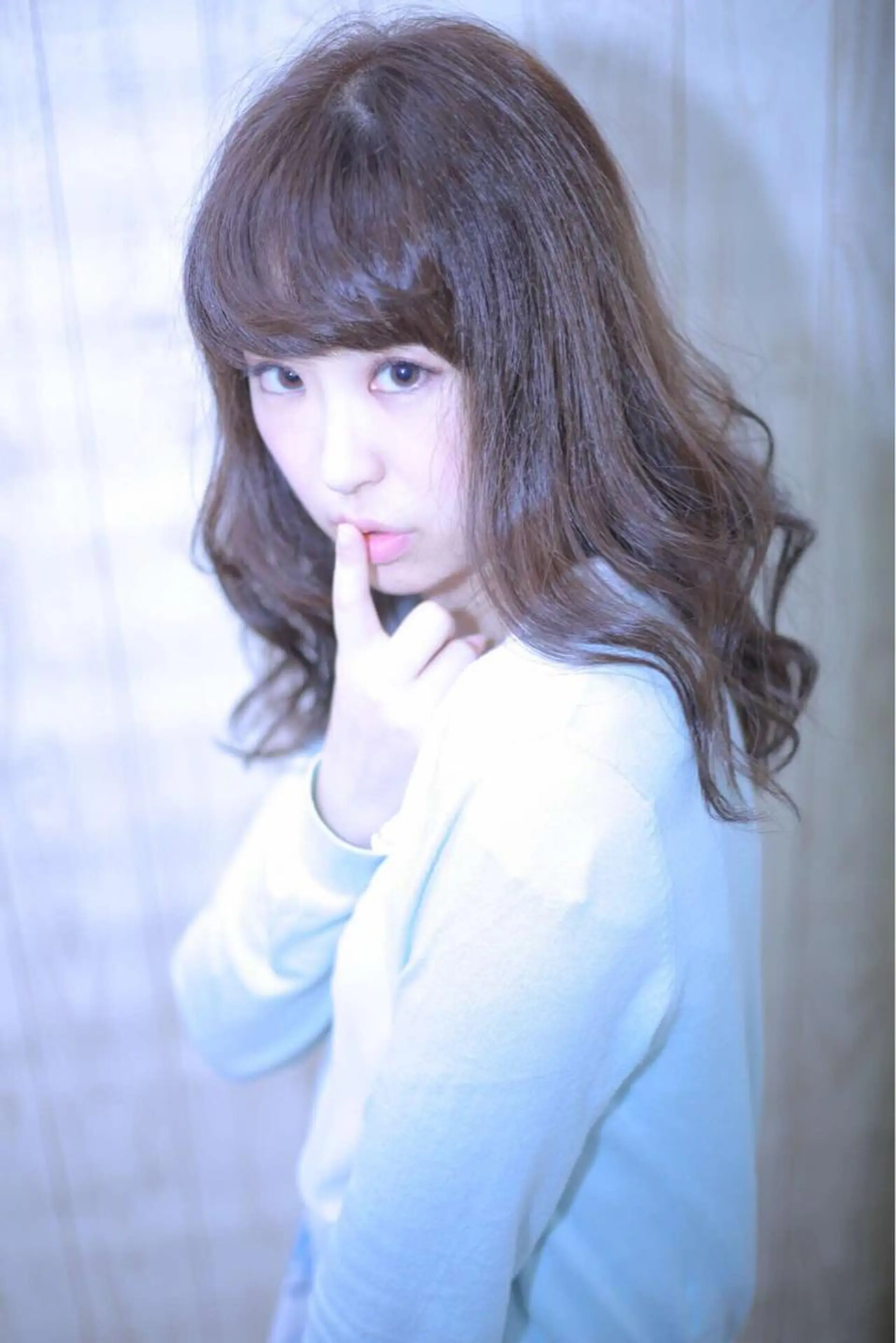 ロング 伊藤 裕貴のヘアスタイル