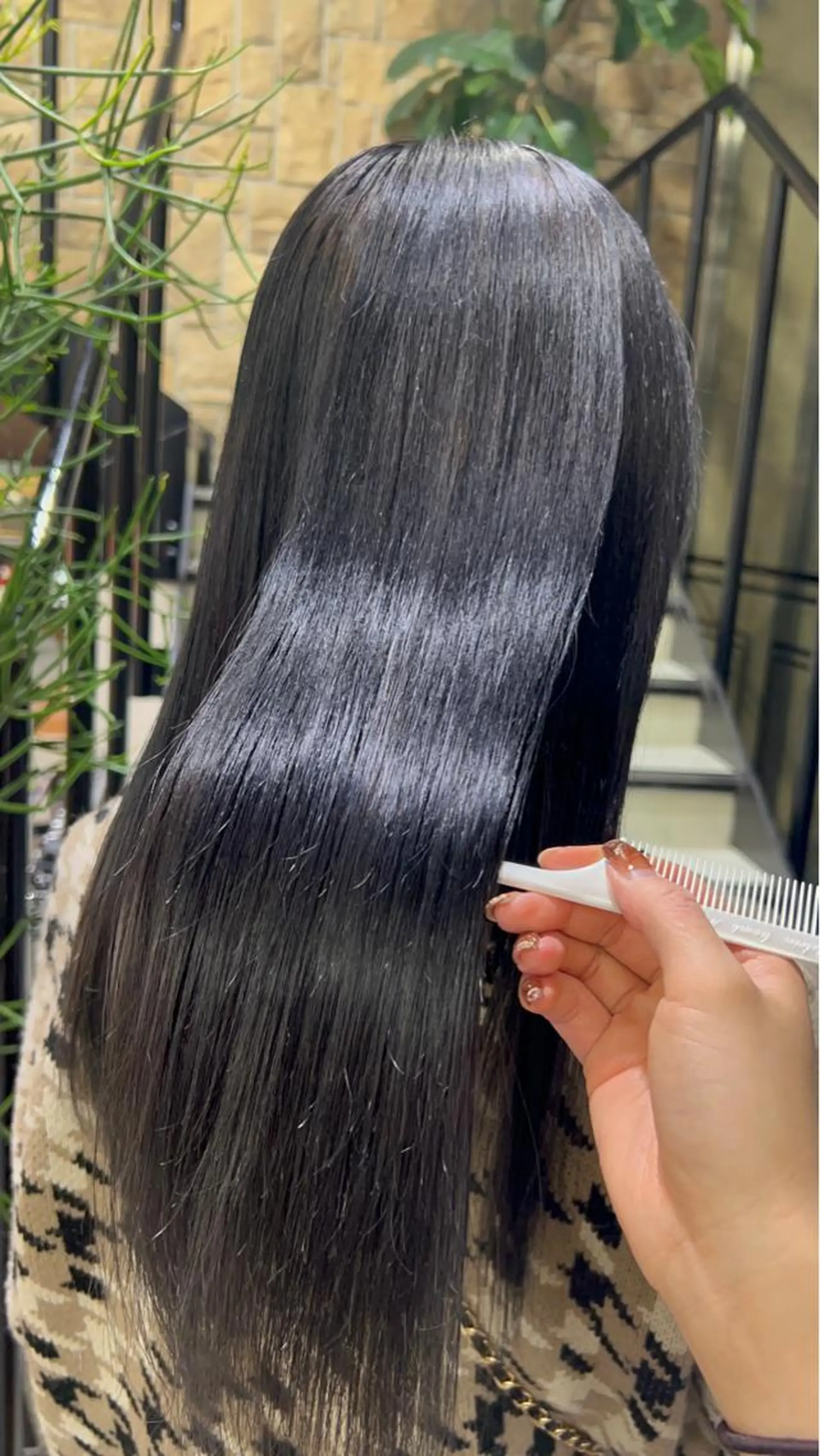 セミロング 暖色ｶﾗｰ/ﾚｲﾔｰ ｶｯﾄ/Yunaのヘアスタイル