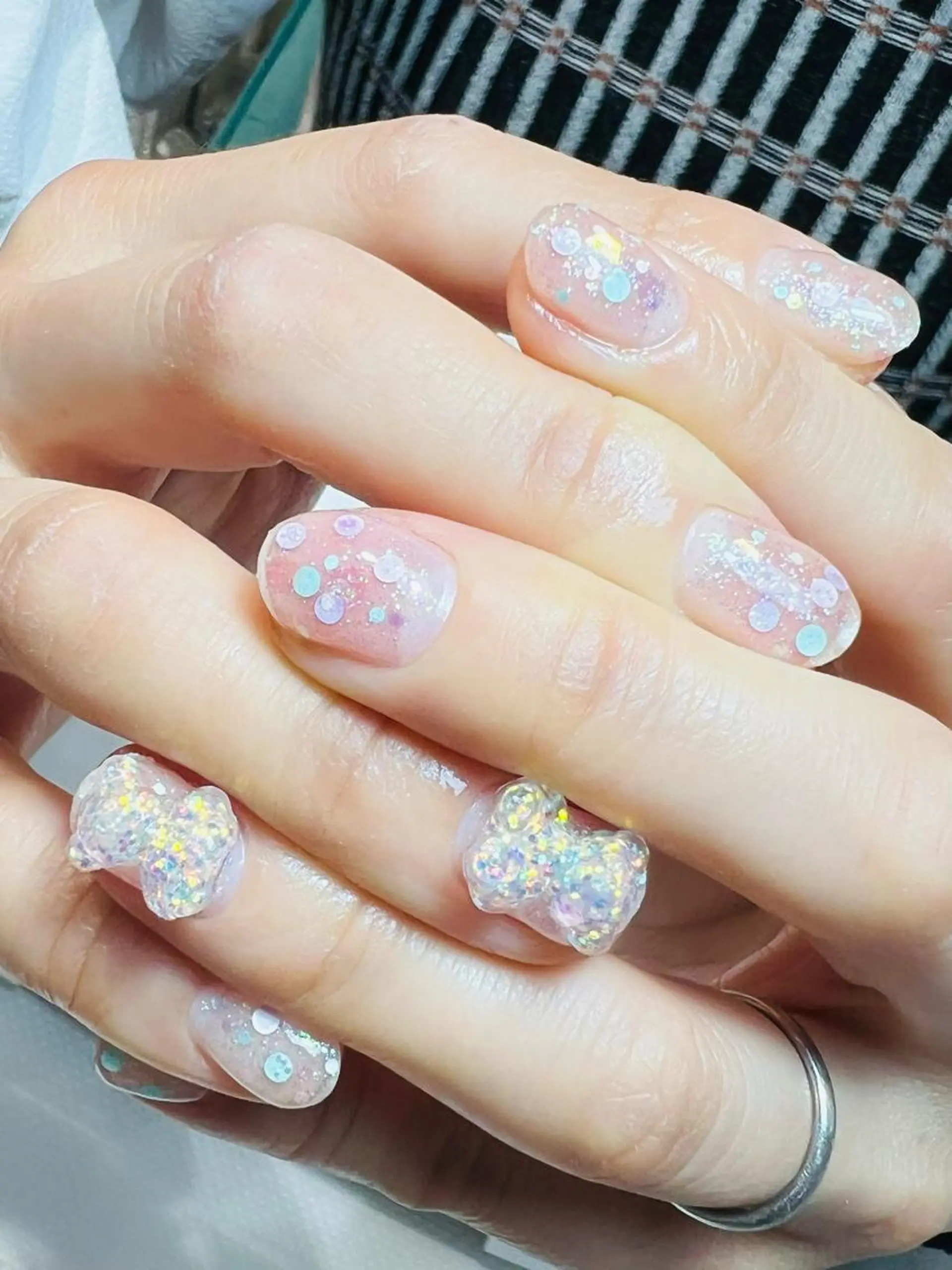 ネイル ラメ(グリッター) bijou nails所属・bijou nails 蓮のネイルデザイン
