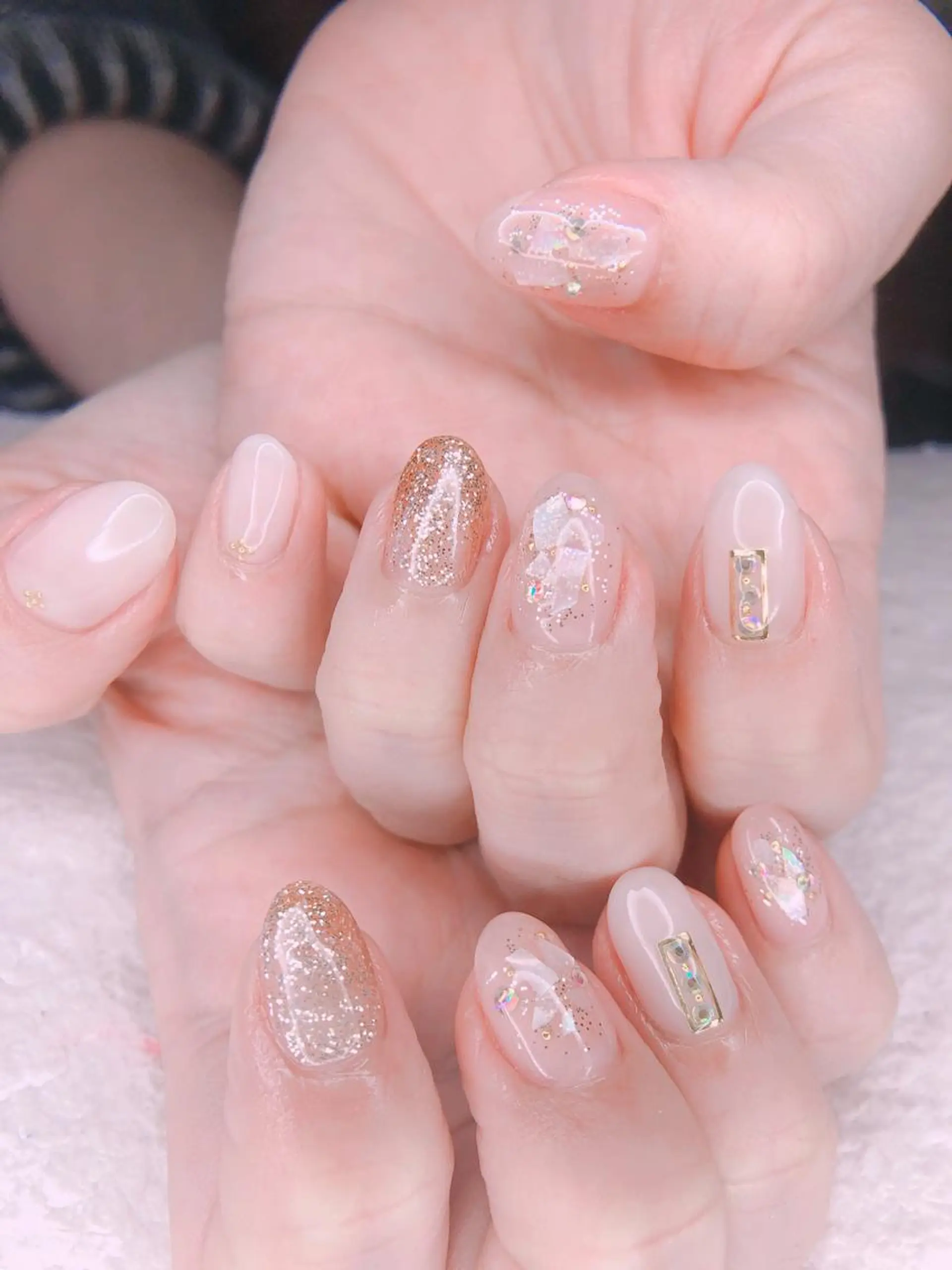 ミディアム ネイル 長さ出し専門 nynaのネイルデザイン