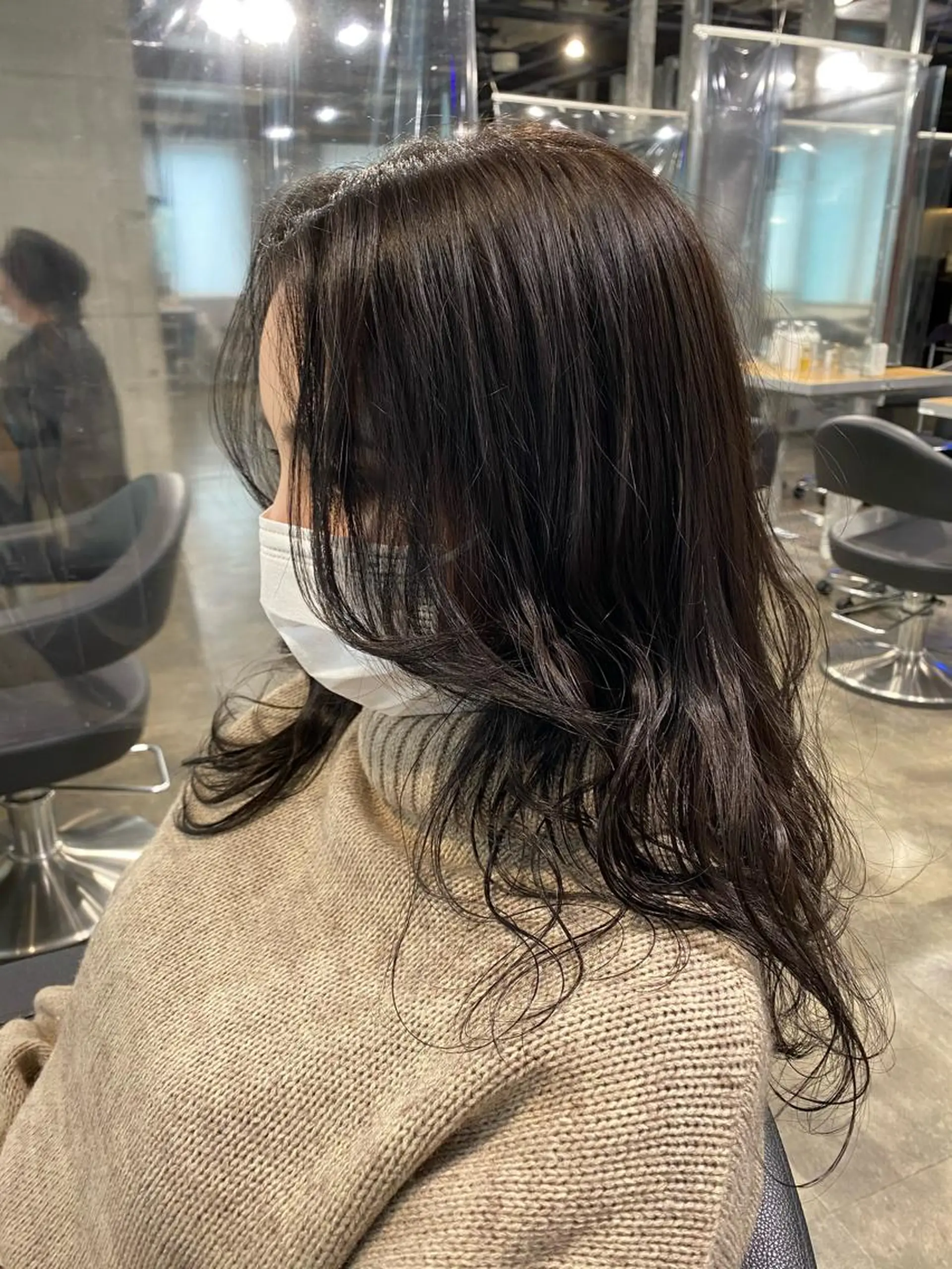 ミディアム カラー パーマ ヘアアレンジ メンズ キッズ ネイル マツエク・マツパ 韓国/トレンド レイヤー【101】のヘアスタイル