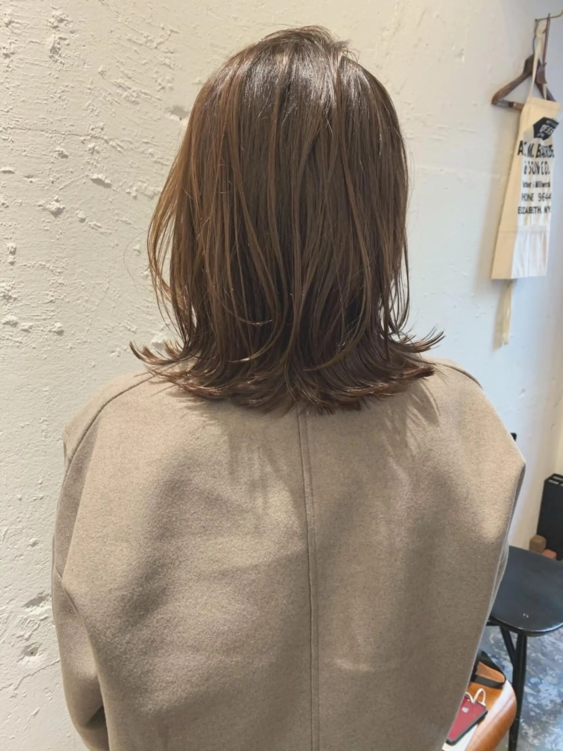 ミディアム カラー パーマ 外ハネヘア tender所属・tender hair salonのヘアスタイル
