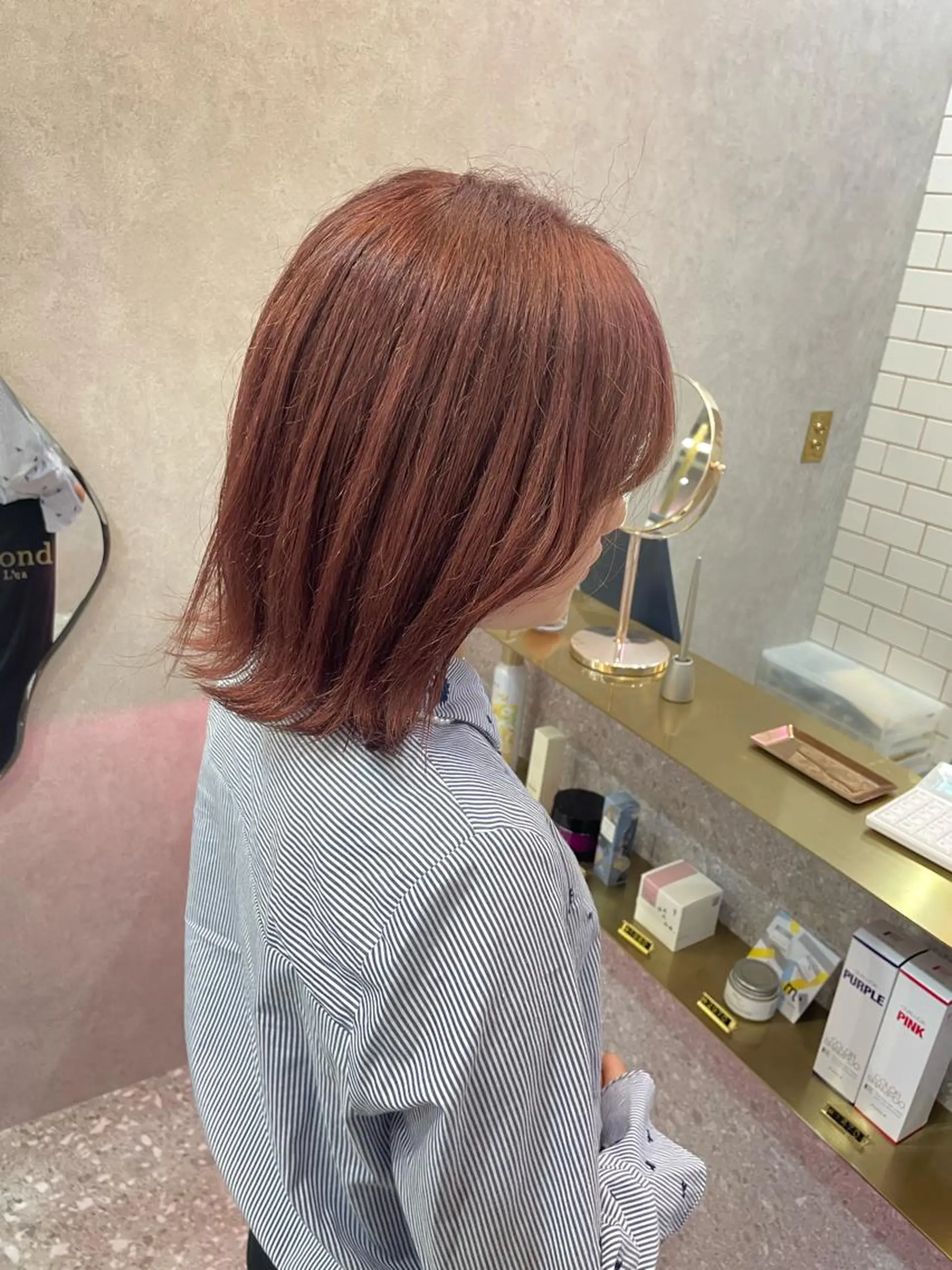 ミディアム カラー ヘアアレンジ ヘアカラー トリートメント yuuto🌈 冬の透け感カラーのヘアスタイル