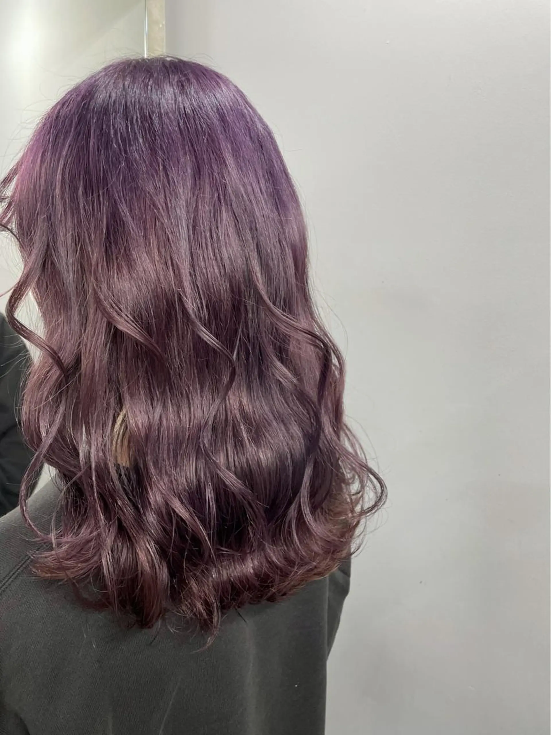 セミロング カラー 韓国風レイヤーカット 💕髪質改善💫拓海のヘアスタイル