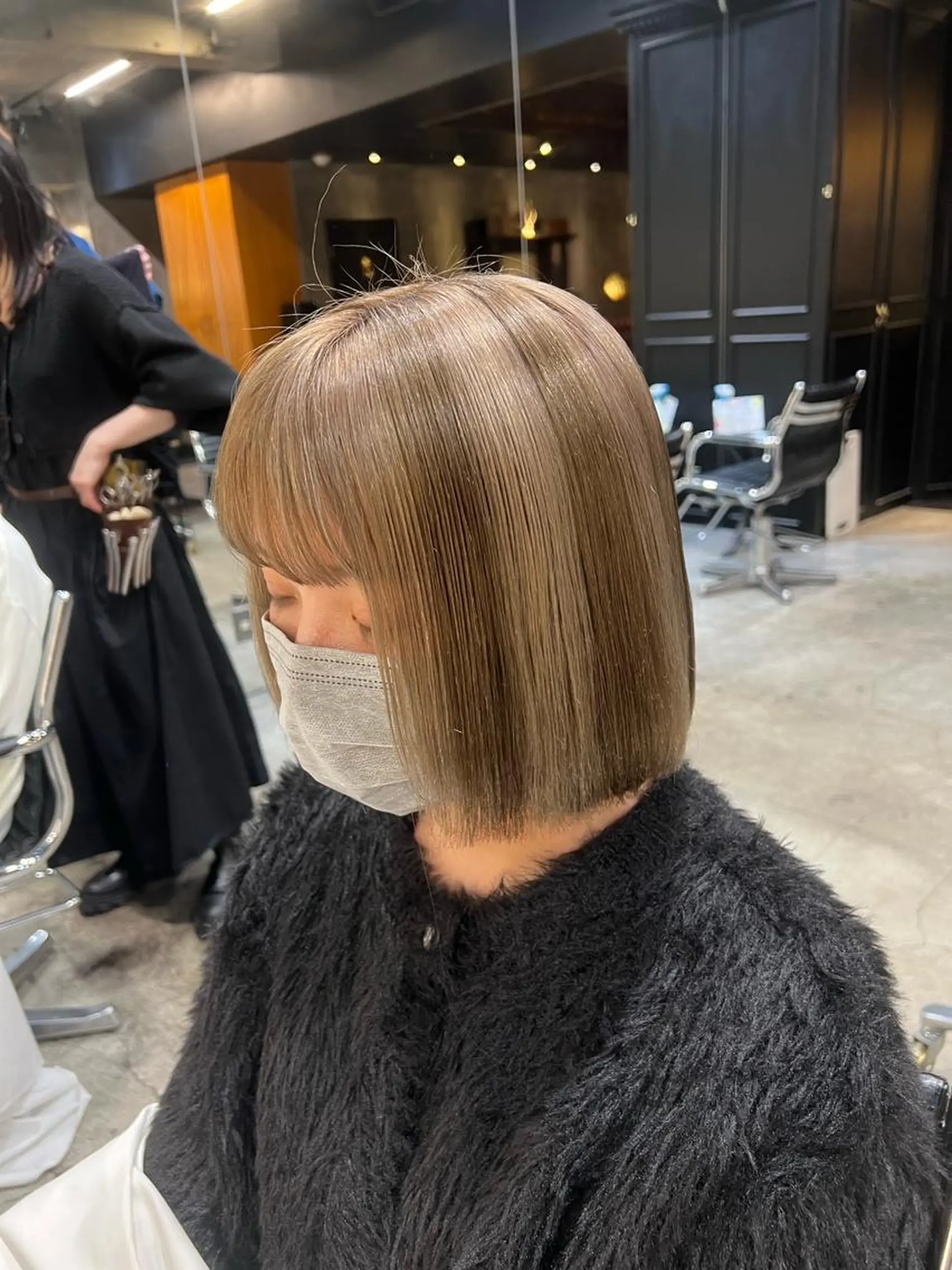 カラー haco＋所属・圧倒的デザイン力 店長🎨RENAのヘアスタイル