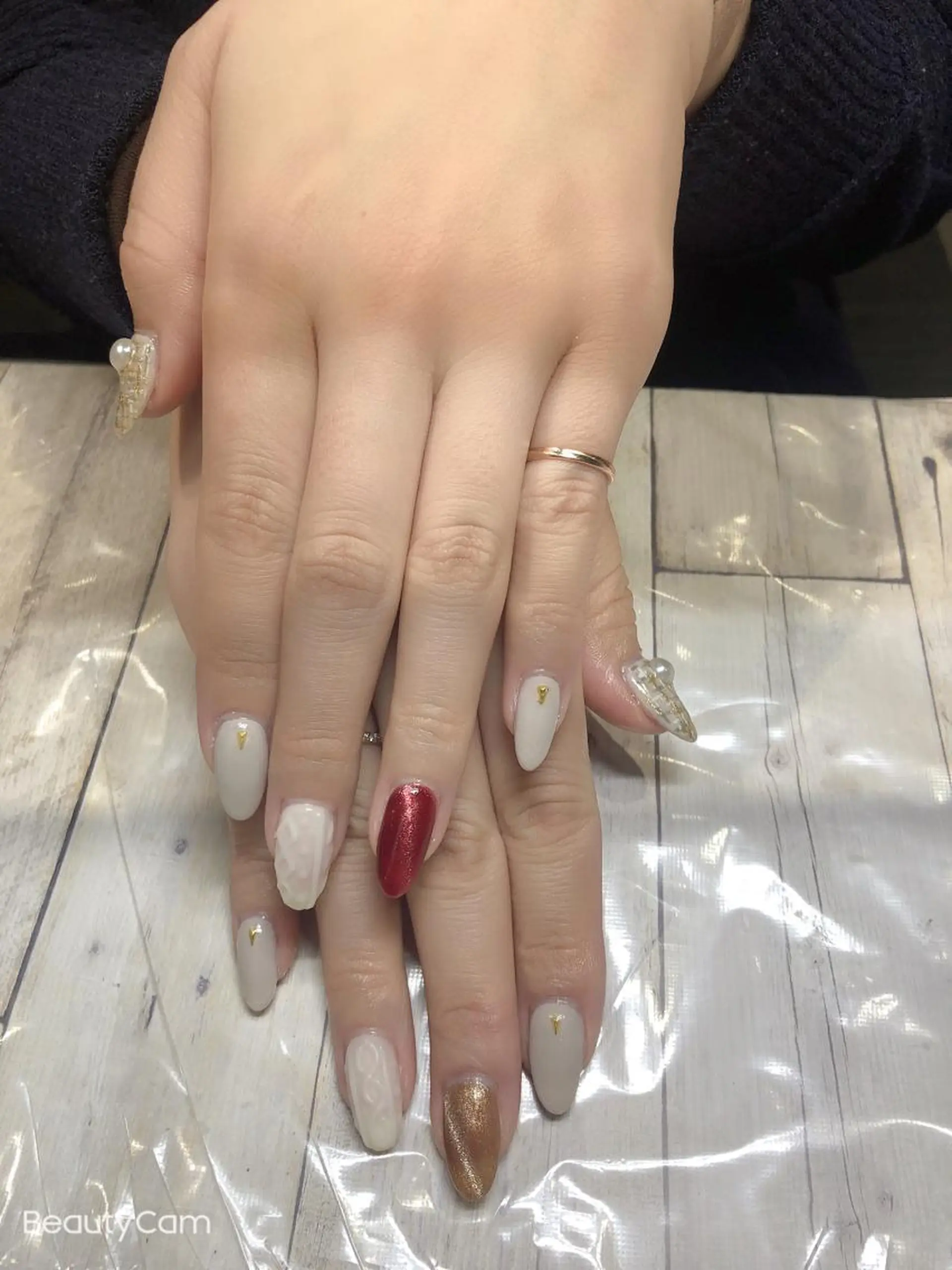 ネイル 💎Guarendo💎錦糸町店所属・✨アン ミユ✨のネイルデザイン