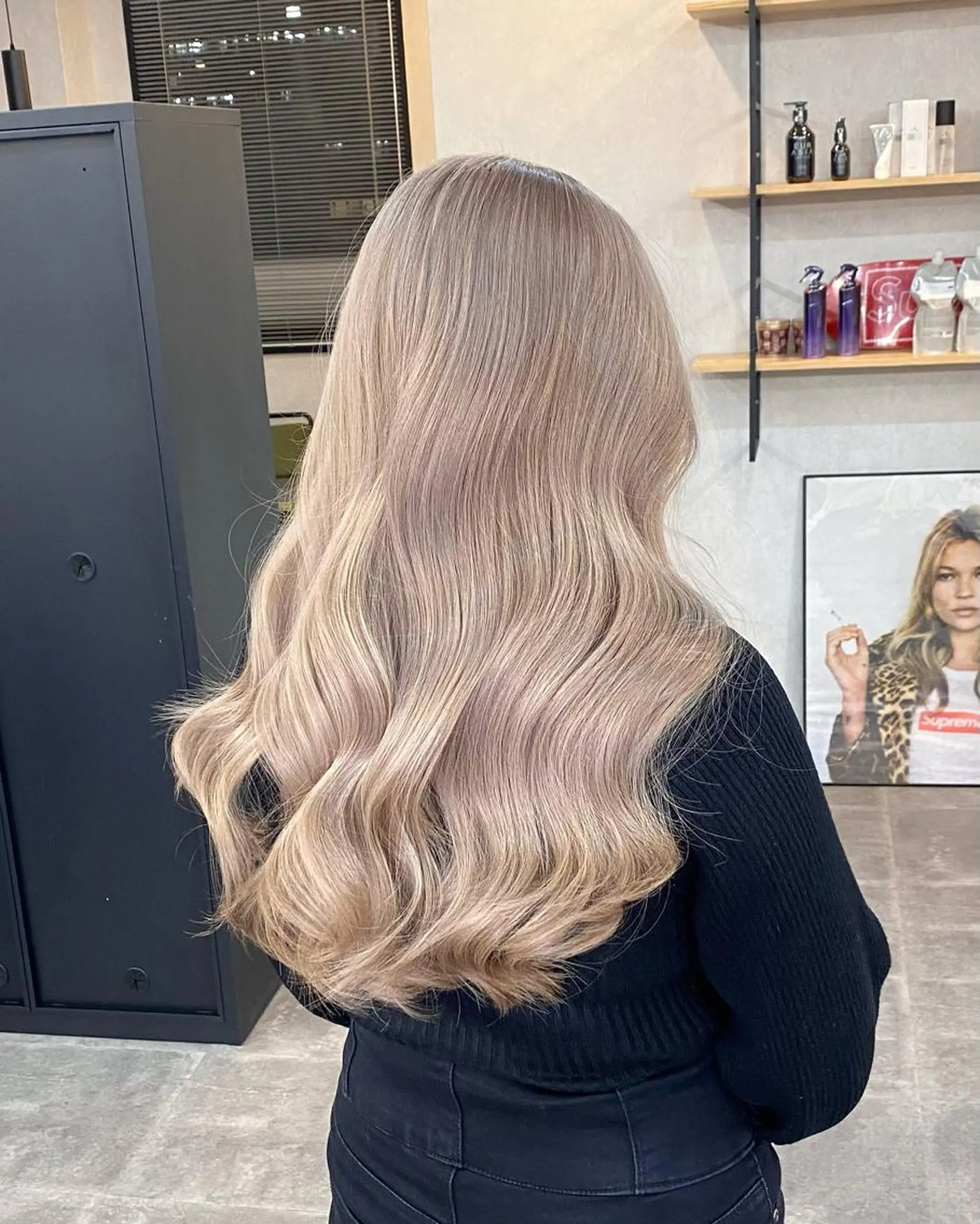 ロング カラー ヘアアレンジ ヘアカラー i'll 髪質改善 淀屋橋 大阪【イル】所属・エクステ/ブリーチ tasukuのヘアスタイル