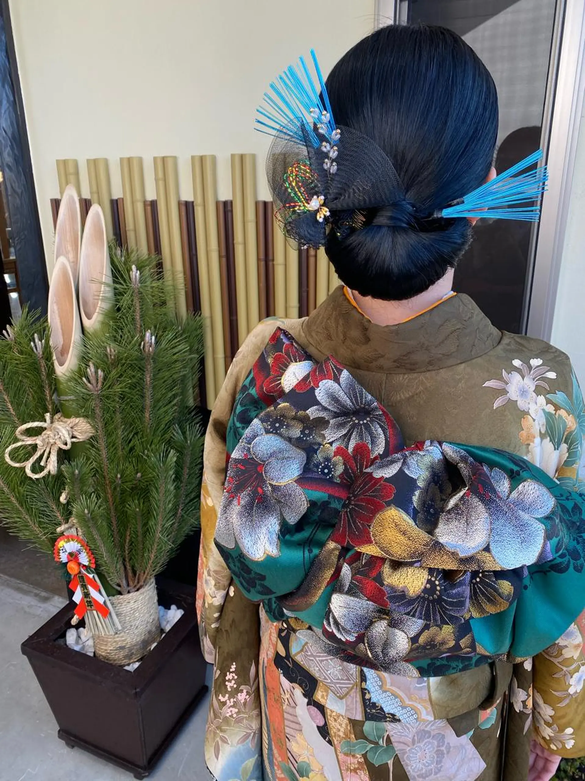 青とそら いしざかのヘアスタイル