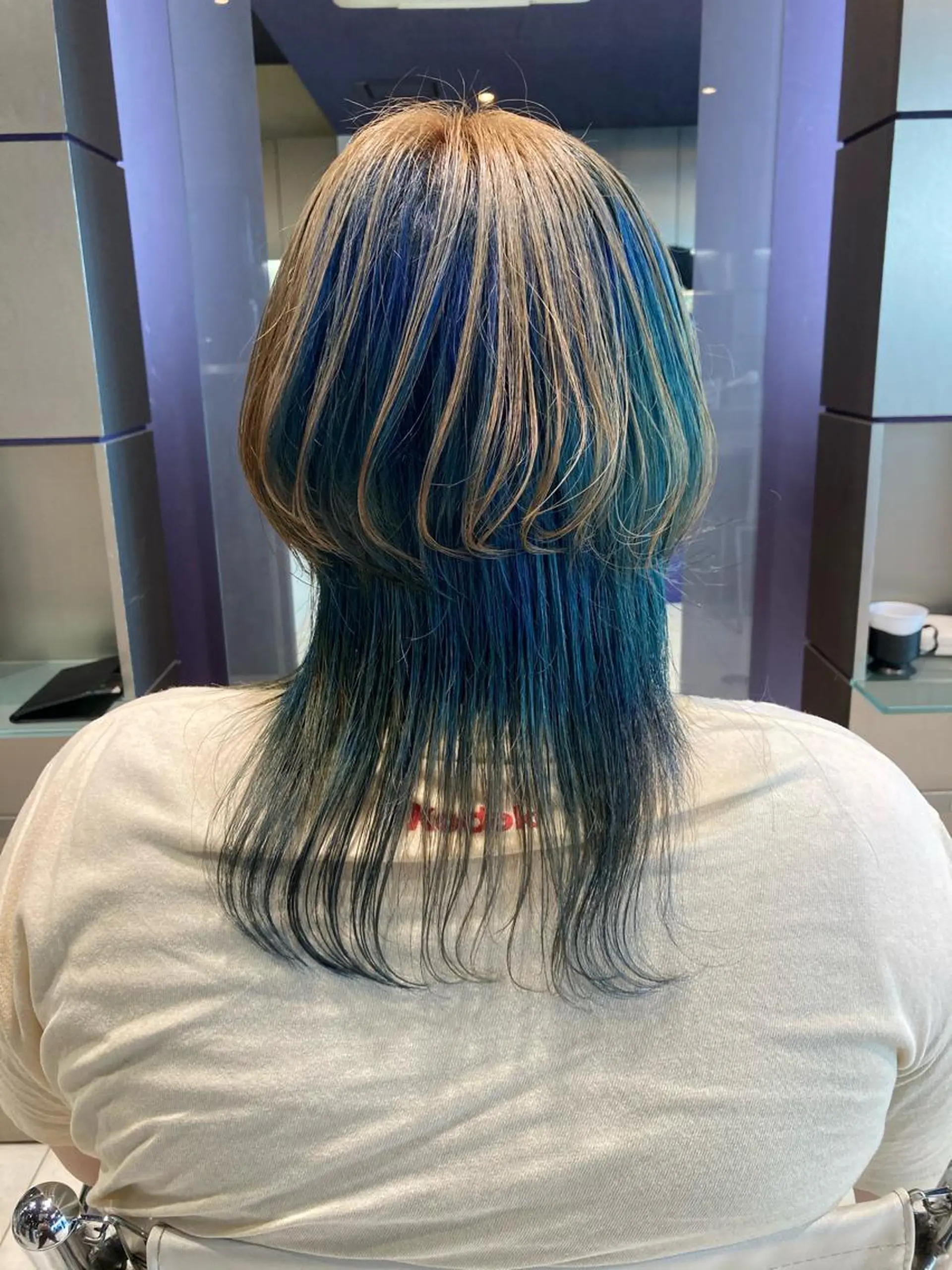 セミロング カラー ブルーカラー ウルフカット カット ヘアカラー トリートメント GO TODAY SHAIRE SALON 渋谷モディ所属・スキバサミを使わない カット🌼唯🌼のヘアスタイル