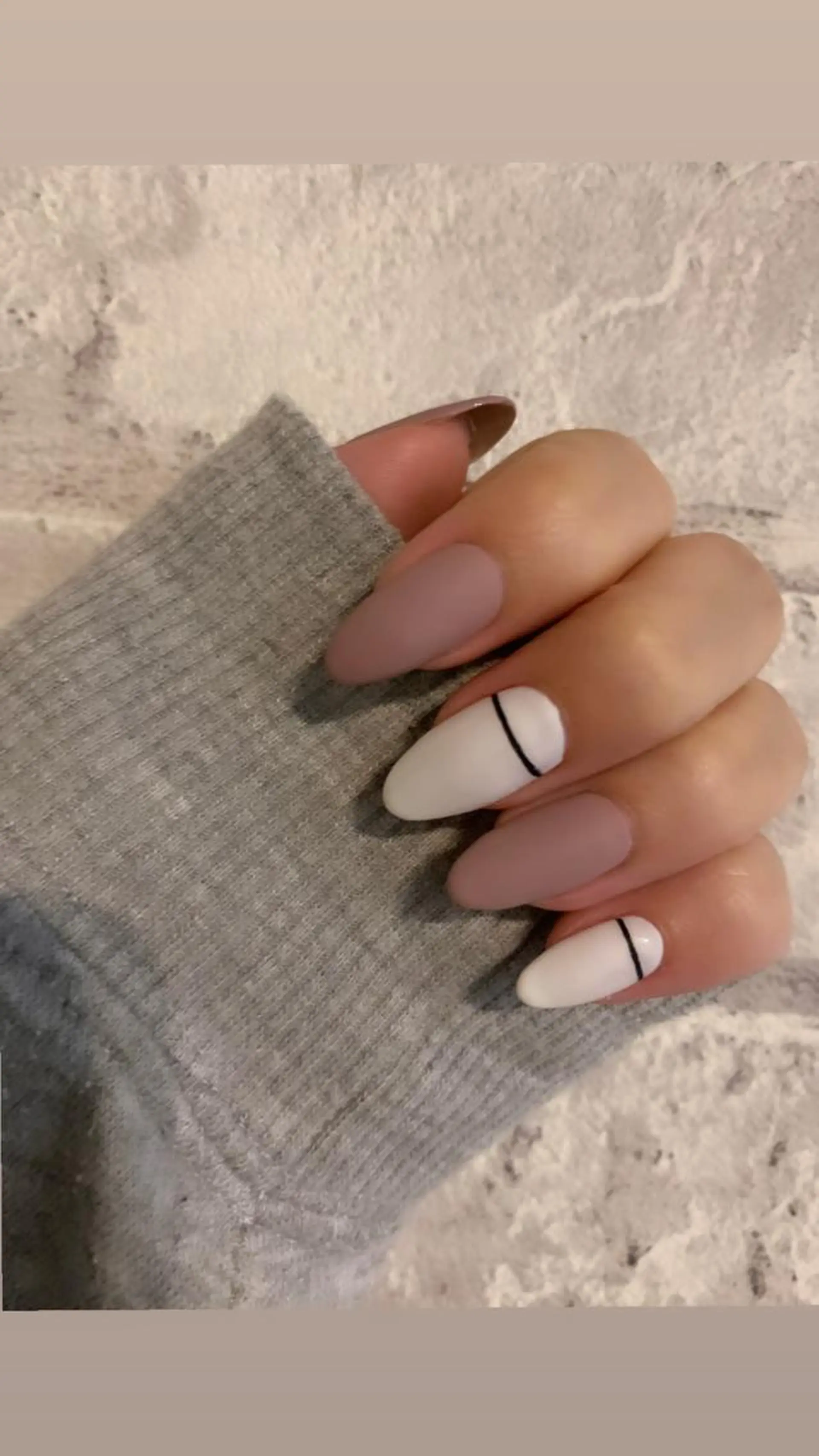 ネイル マルサンカクシカク所属・○△□ 守口市のネイルデザイン